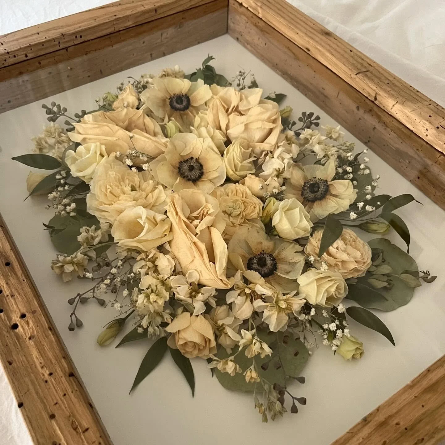 If your vision is an all-white bouquet on your wedding day, make sure you ask your florist to add texture and variety! Then your preservation will turn out as stunning as Kate&rsquo;s did. 

Designing an all-white bouquet can be tricky. Without colou