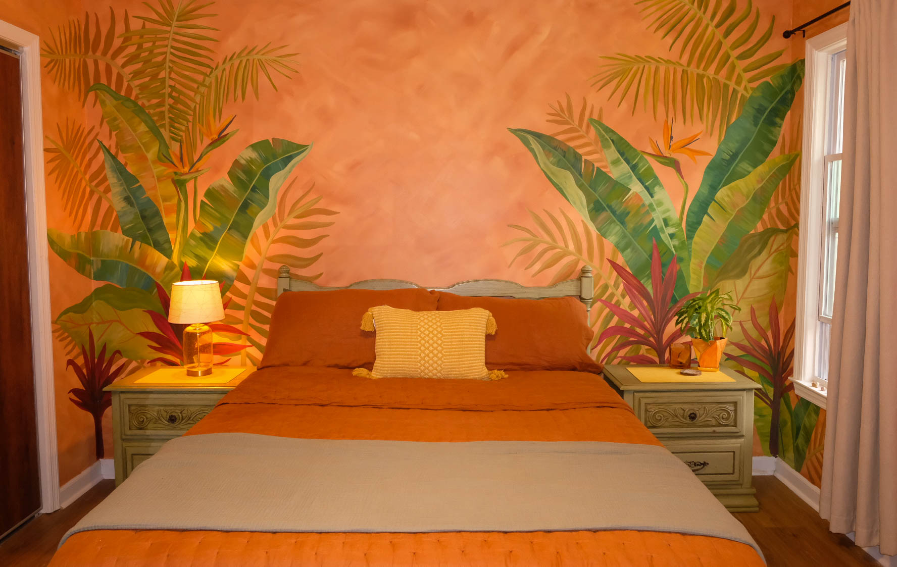 botanical-residential-bedroom-mural-krista-kameleon-2.png