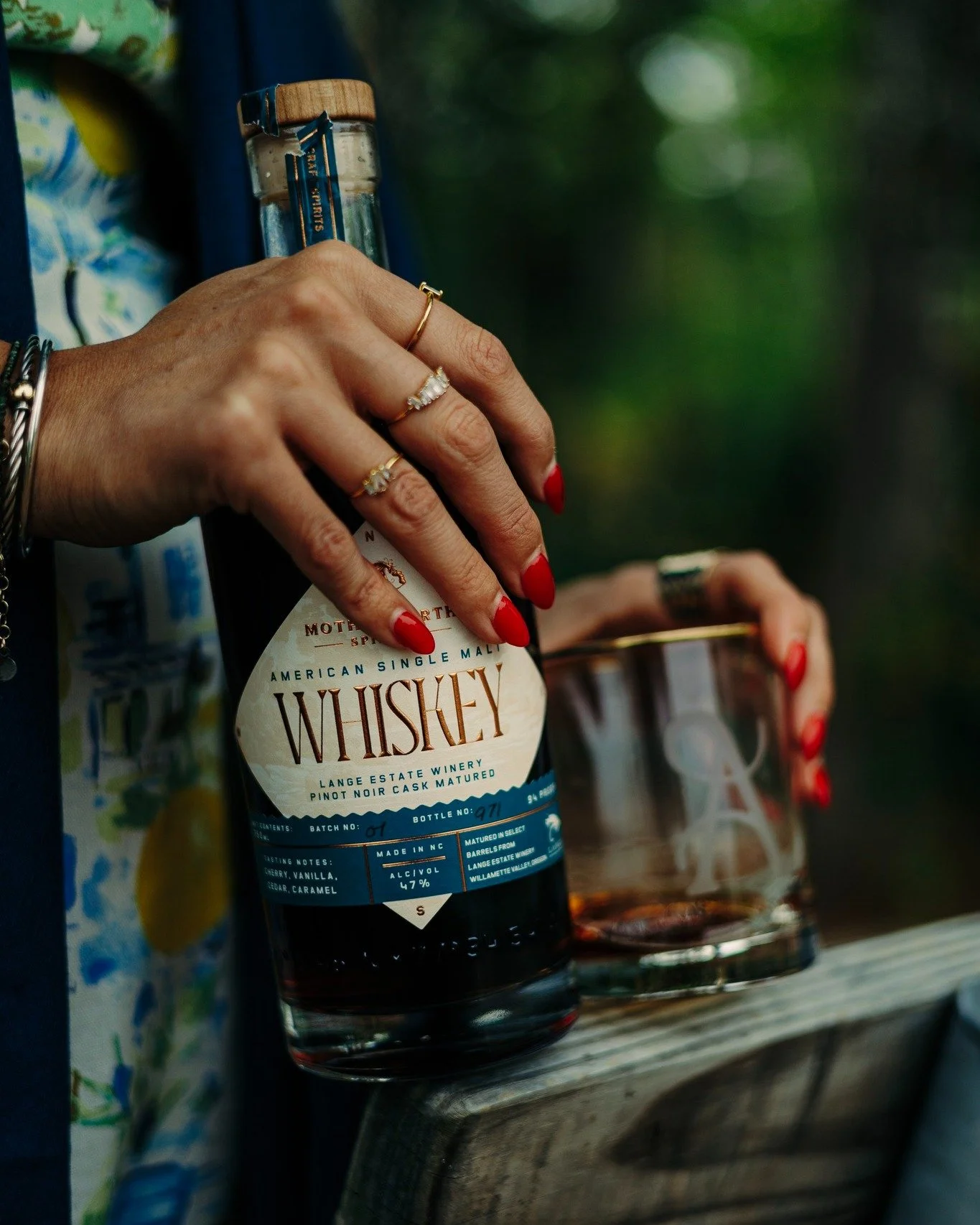 When Carolina craftsmanship meets estate-aged perfection — Mother Earth Spirits x Lange Estate American Single Malt. Quiet luxury, bold flavor. πΏπ₯
#quietluxury