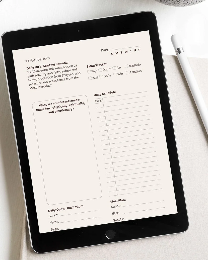 Free iPad Pro mockup on white table (Mockuuups Studio).jpg