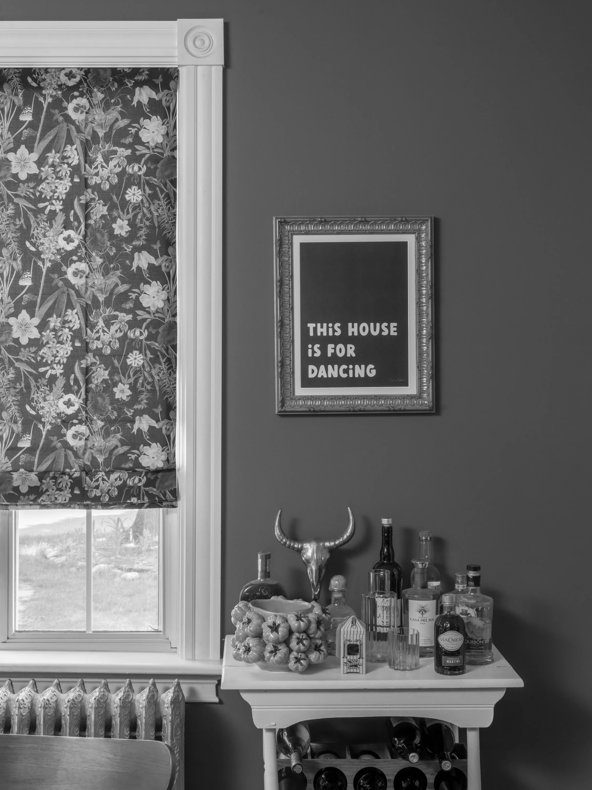 WEByvonne_yorkAve0814_BW.jpg