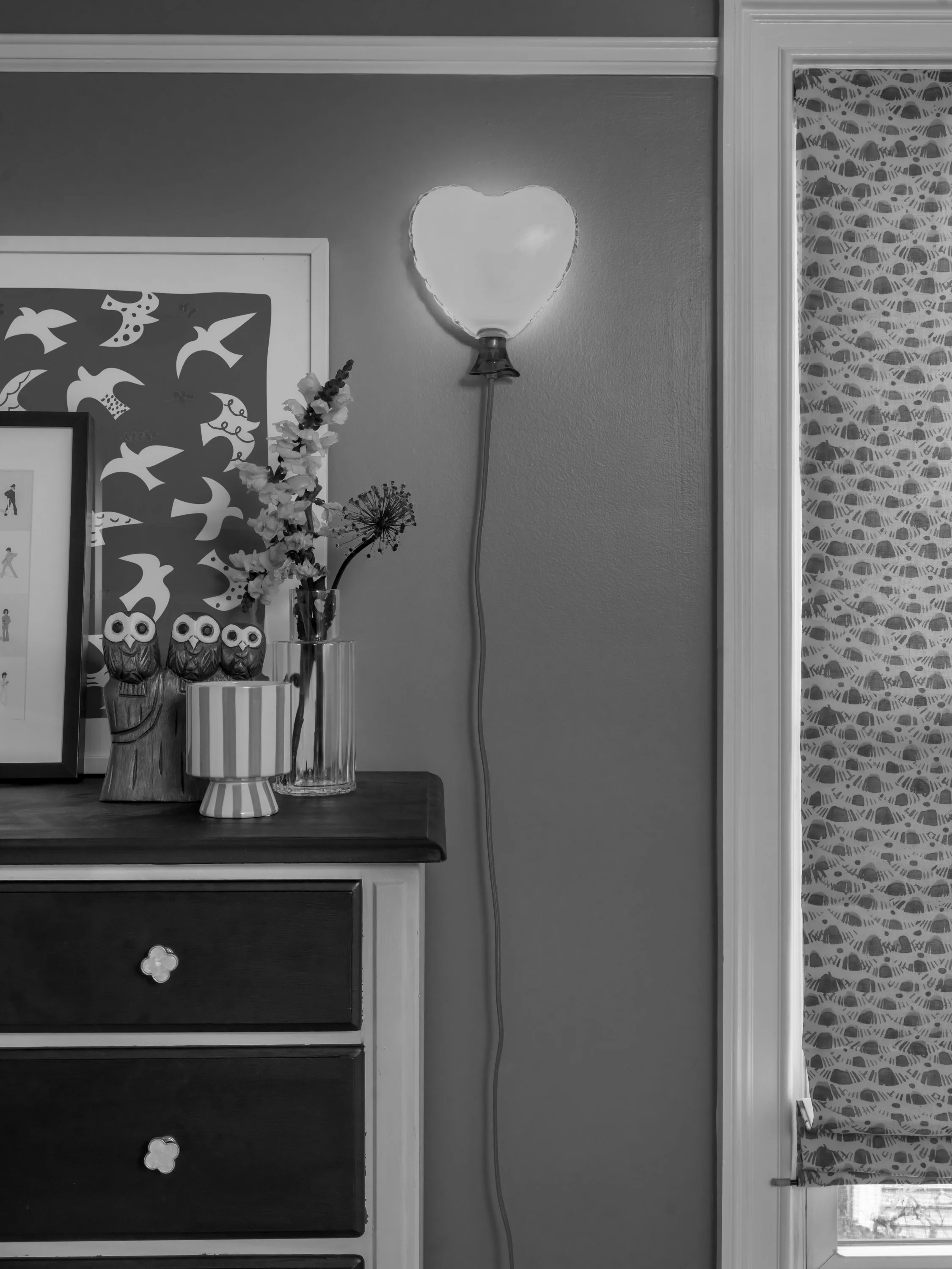 WEByvonne_yorkAve1001_BW.jpg