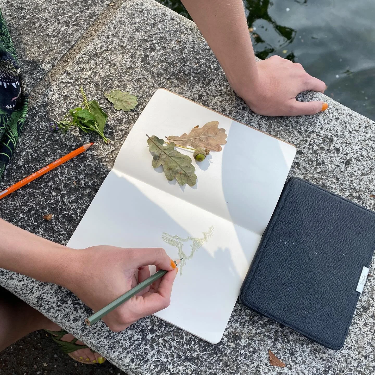 Passeggiata d&rsquo;Arte (che, tra me e me, ho iniziato a chiamare affettuosamente PasseggiArte) vi ha incuriosito! 

Con l&rsquo;arrivo delle stagioni pi&ugrave; fresche sto pensando a una variante un po&rsquo; particolare&hellip; tenete d&rsquo;occ