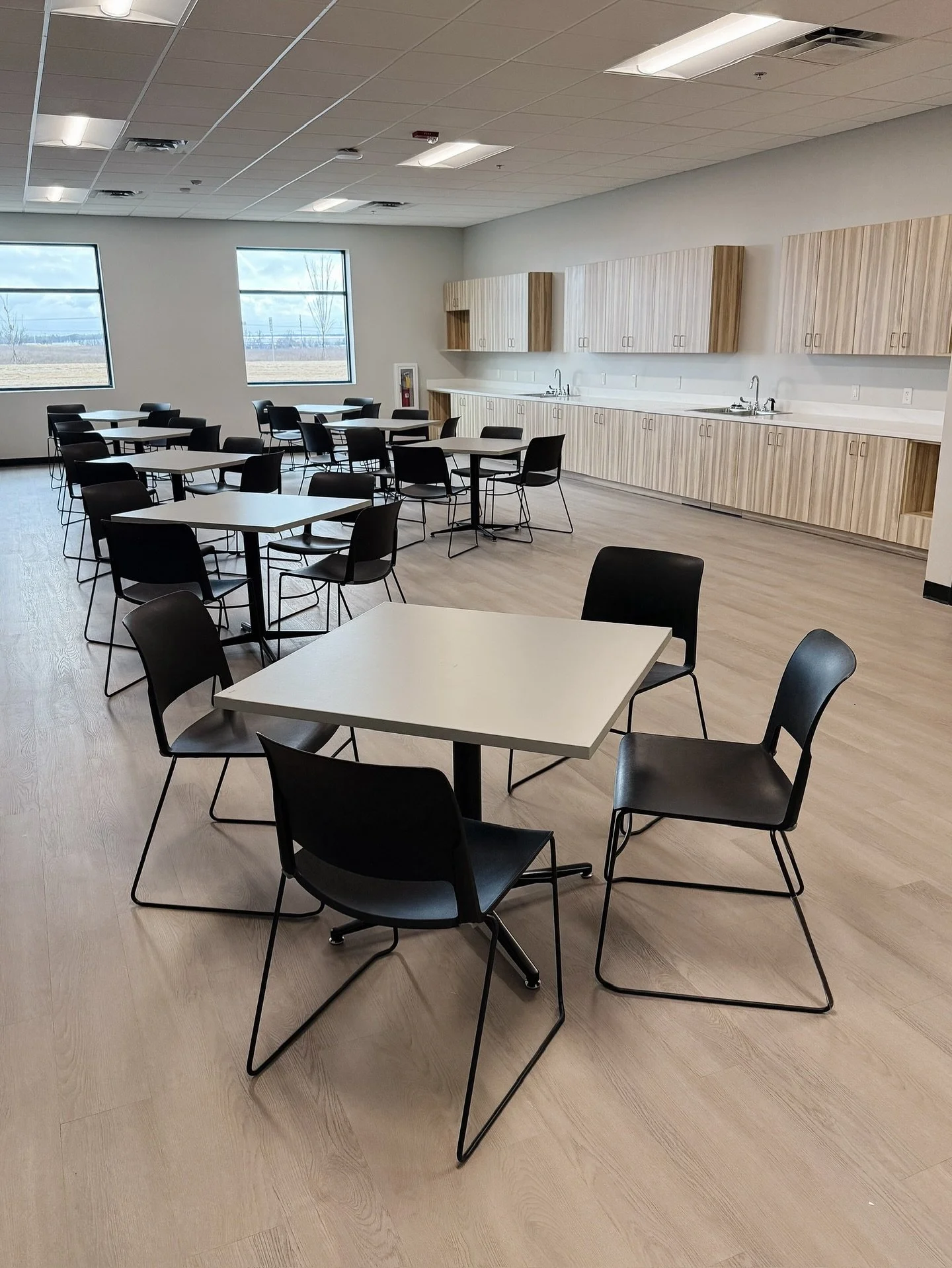 Work hard. Snack harder. ☕️🍪🪑

We gave this corporate office's break area a major glow-up&mdash;because your team deserves more than a microwave and a folding chair. 

Stylish, functional, and fully recharged&mdash;just like your people will be.

#
