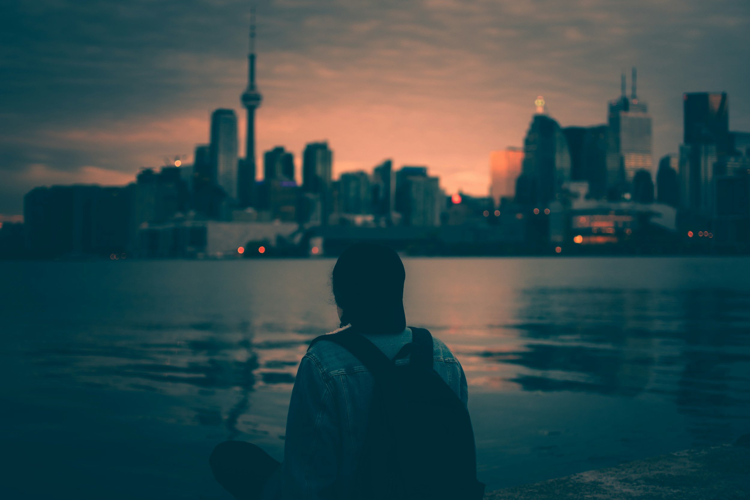 Canada’s 2025–2027 Immigration Plan and Staffing Cuts: What It Means for Applicants