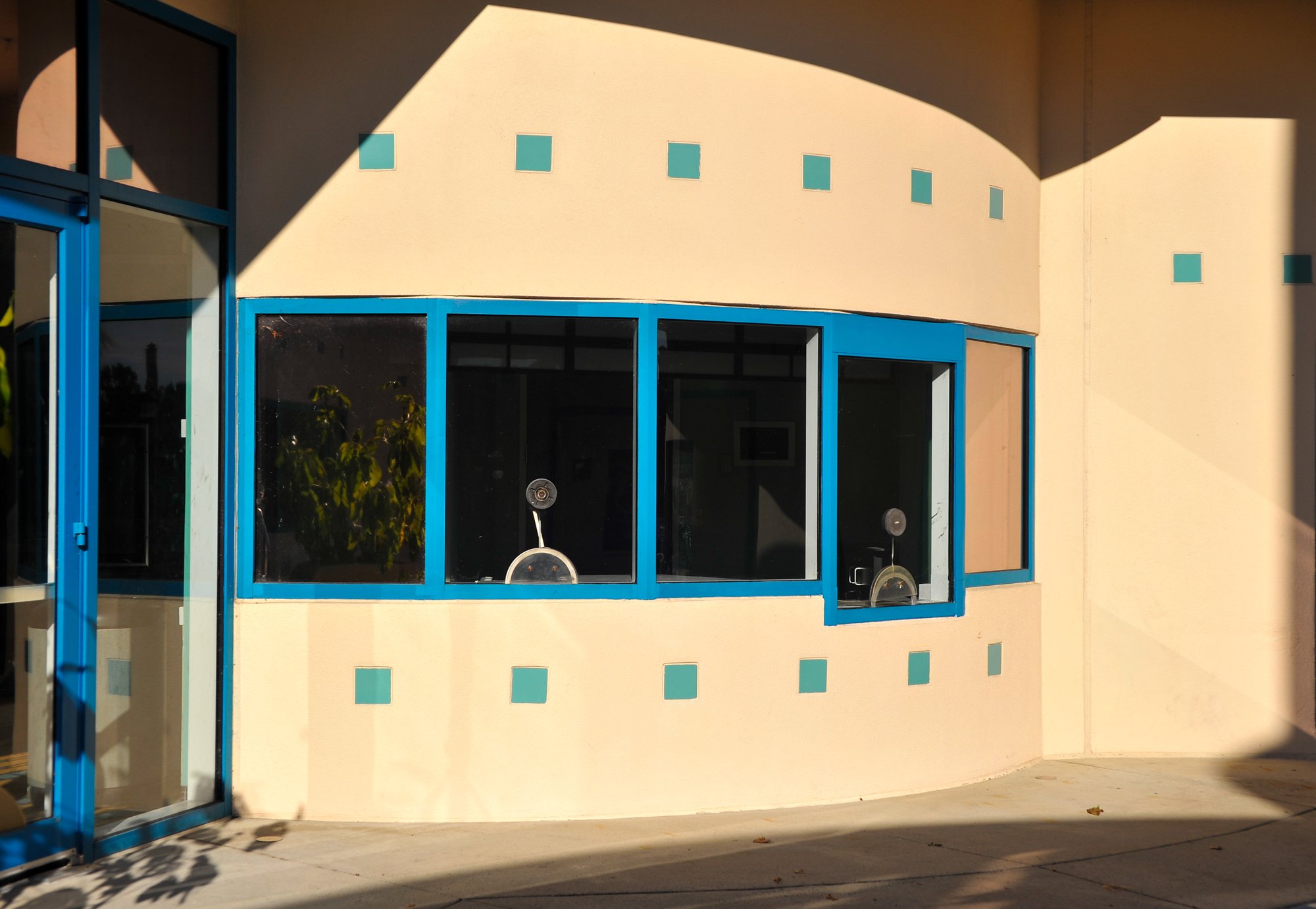 BoxOfficeWindowsBlue-6.jpg