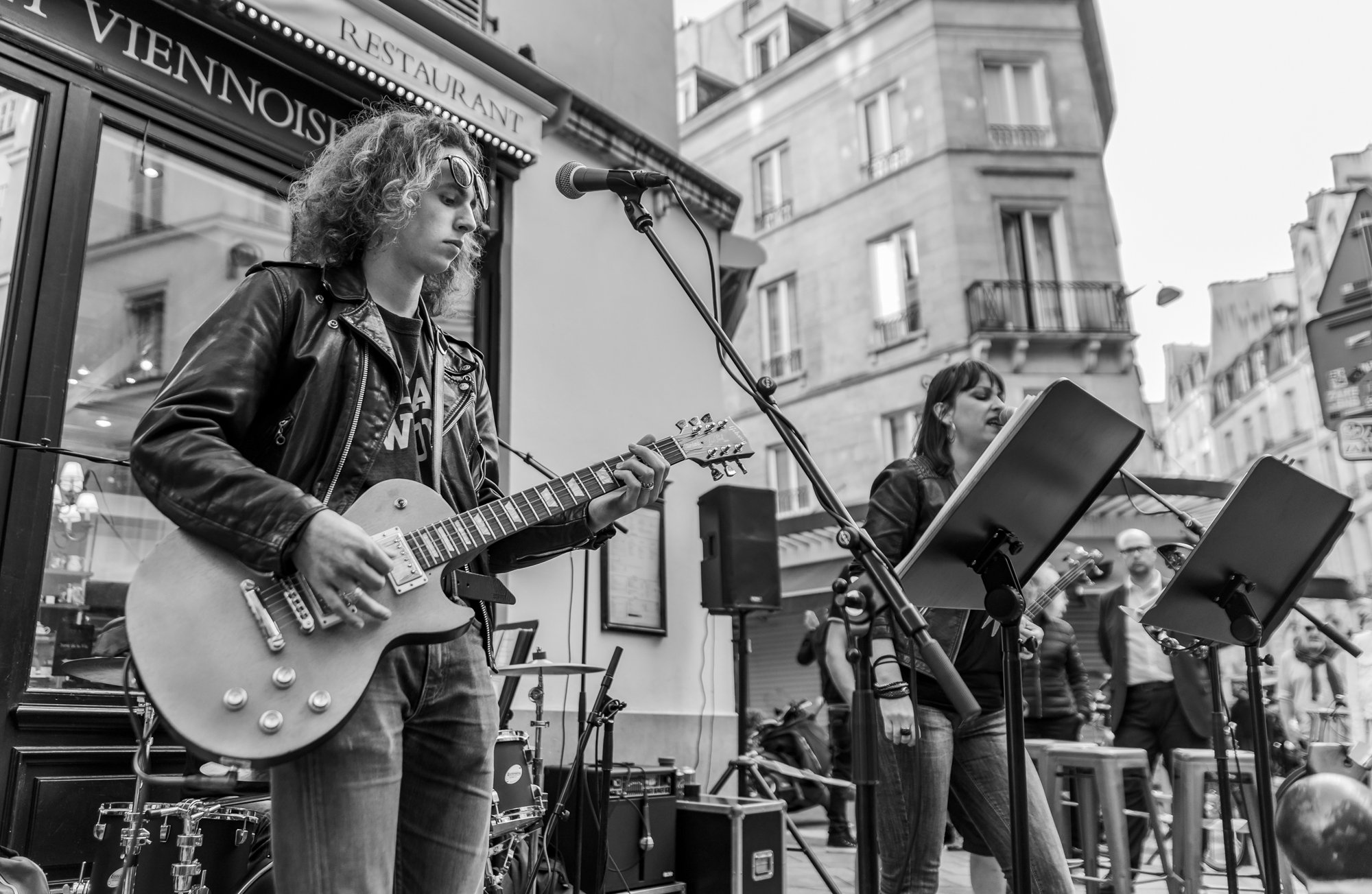 GuitarParis.jpg
