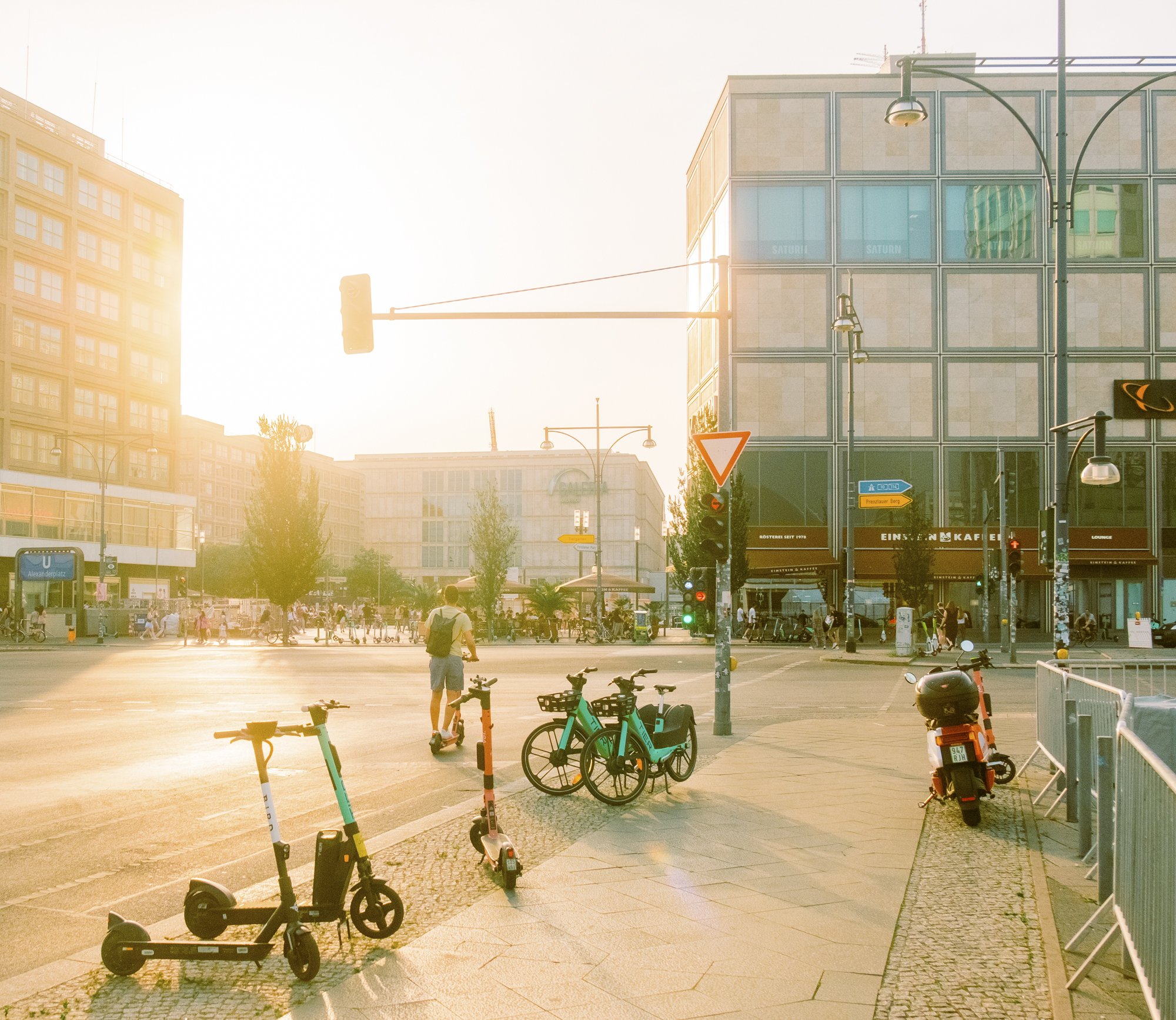 BerlinScooterBlume.jpg