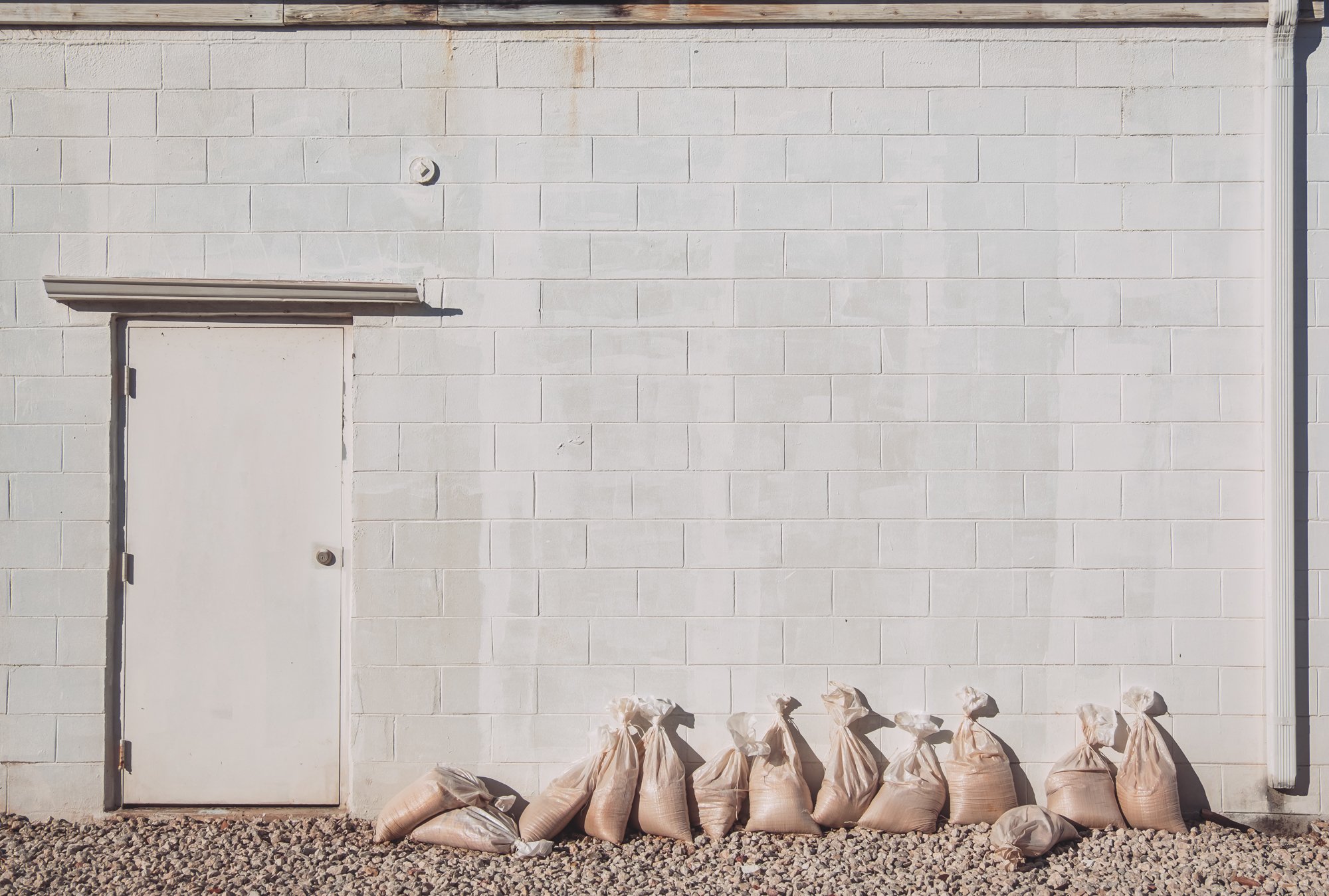 SandbagWallWG-112.jpg