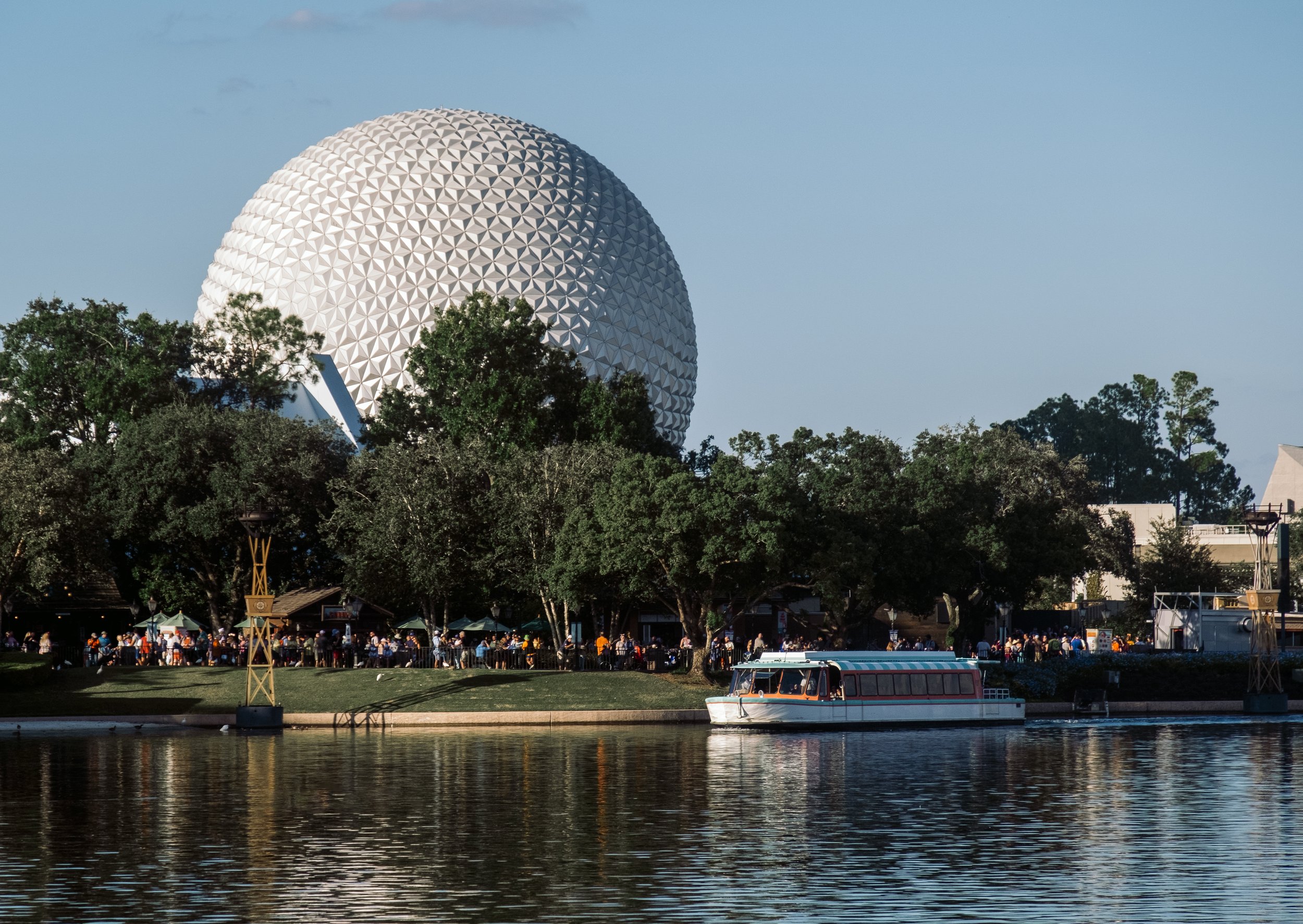 Epcot10522SSEandFriendship-.jpg