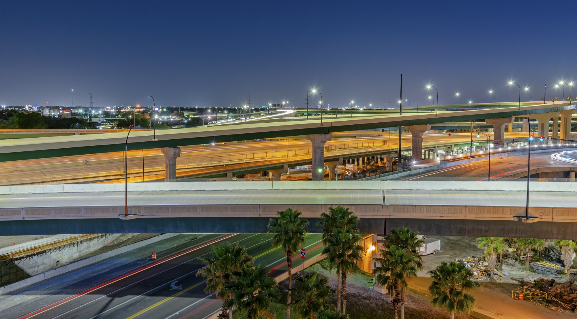 OrlandoFreewayNight.jpg