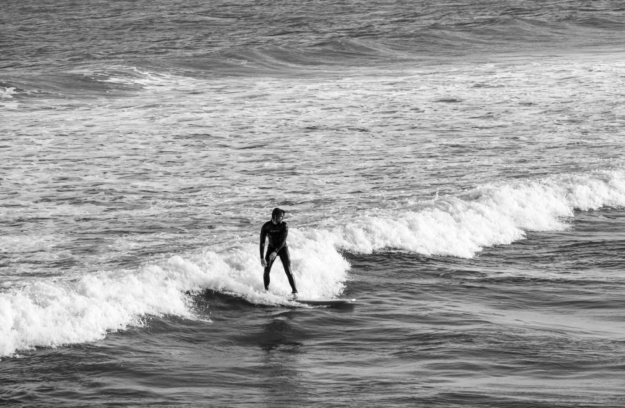 SurferBWWave.jpg