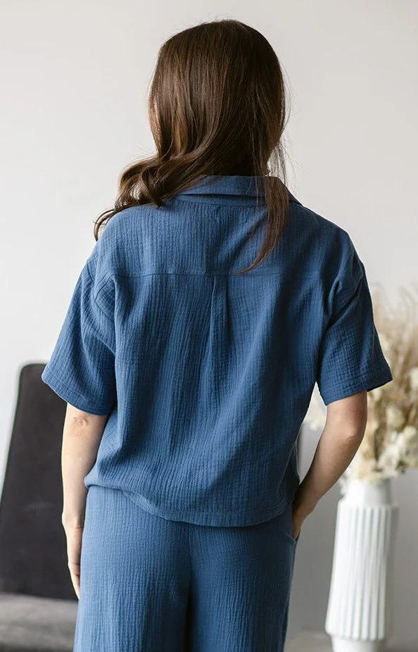 Chesterman Blue back.jpg