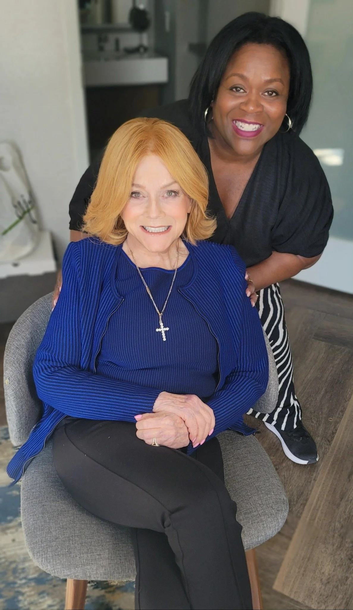 Some moments in this career are truly unforgettable. ✨

Having the opportunity to work with the legendary Ann-Margret was one of them. Not only is she an icon, but she is also incredibly kind, gracious, and full of life. Her warmth, sense of humor, a