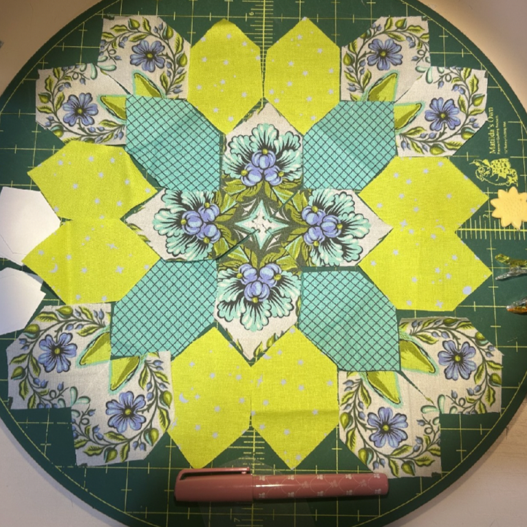 English Paper Piecing Workshop - Lucy Boston // Thursday, April 4th 6-9pm