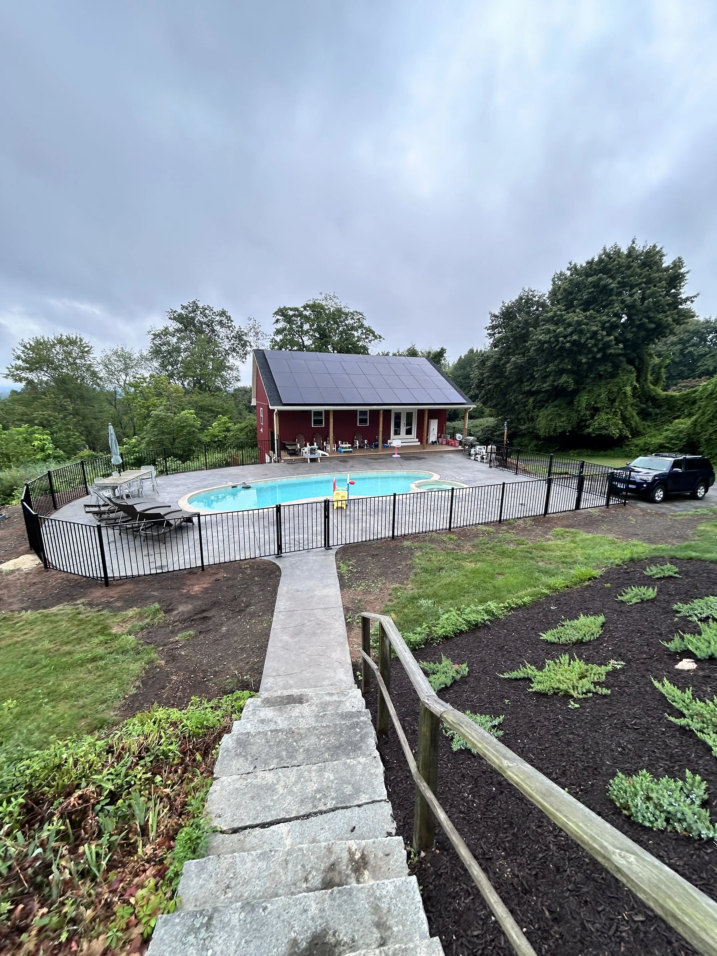 Aluminum Pool Fence - Glastonbury 2.jpeg