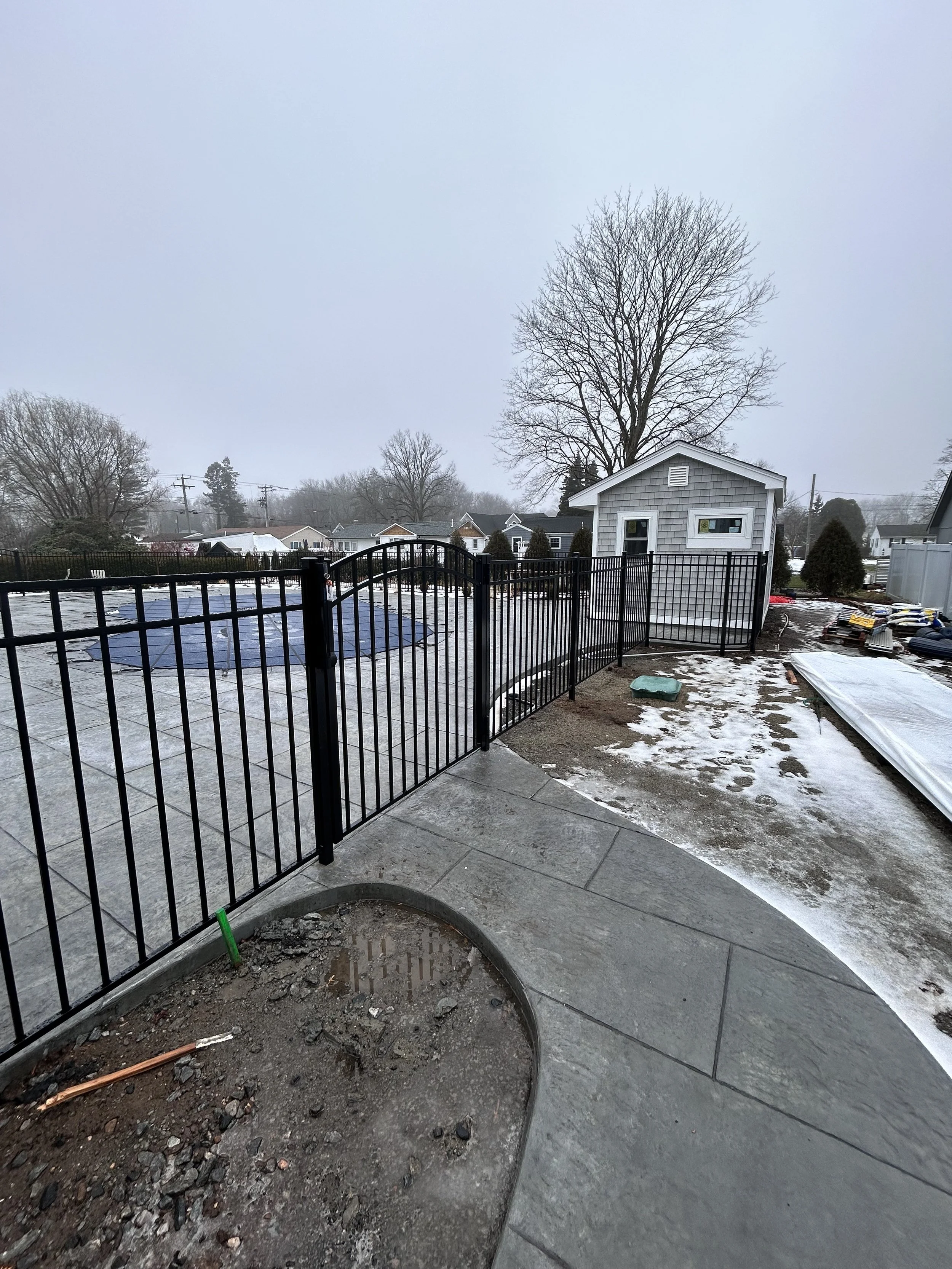 Aluminum Pool Fence - Glastonbury.jpeg