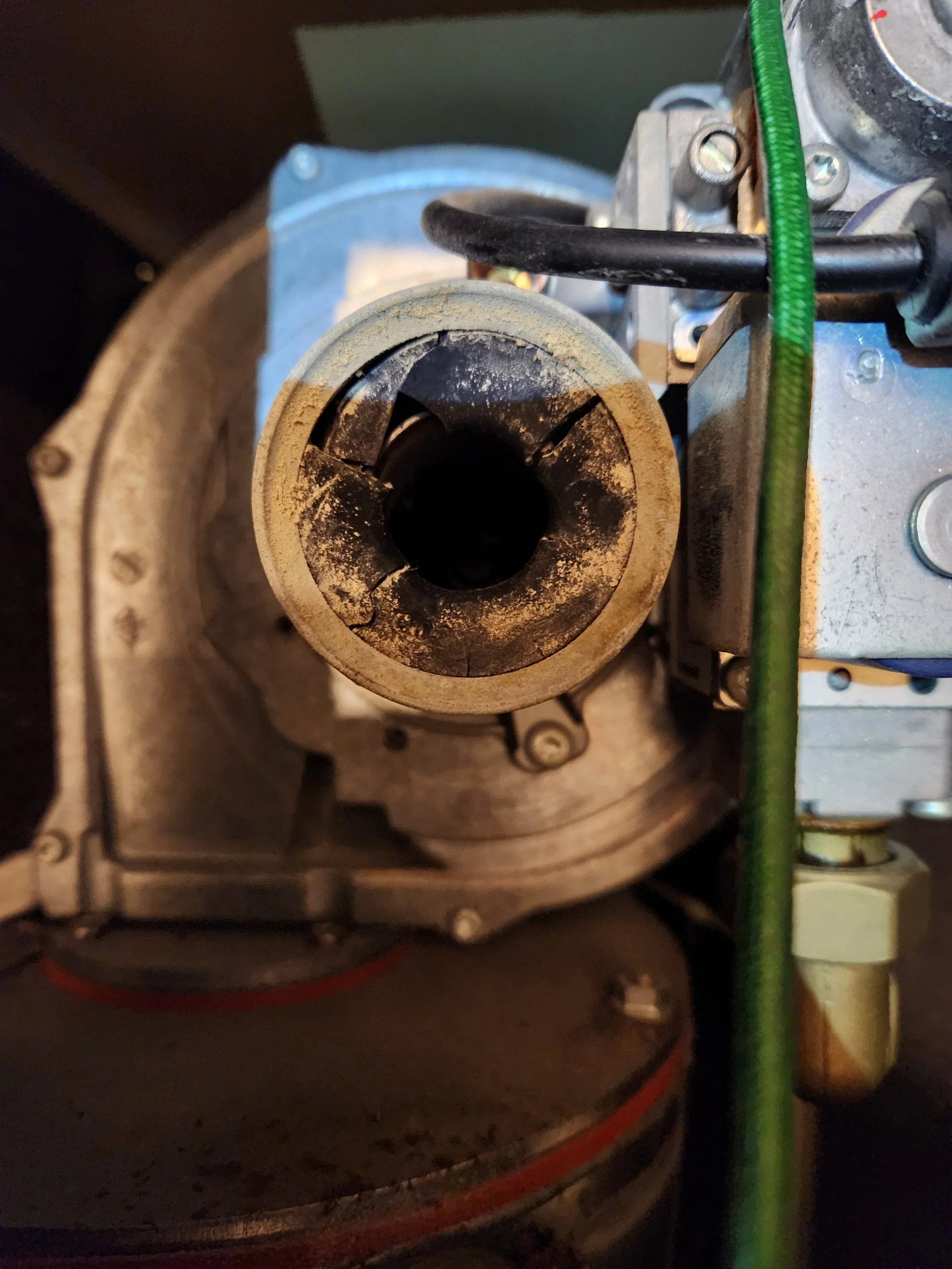 High_efficiency_boiler_repair.jpg
