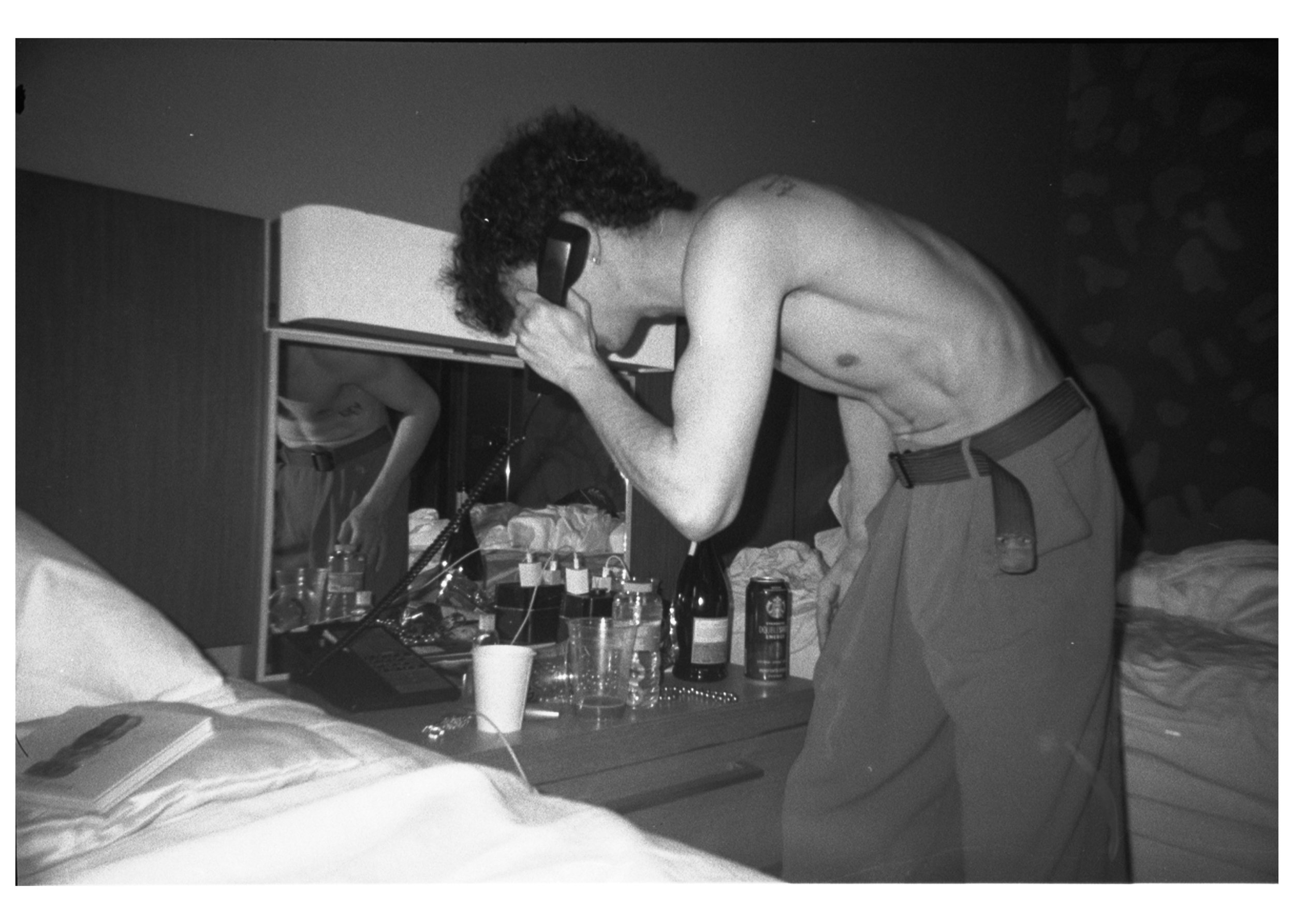 ethanonthephone-15.jpg