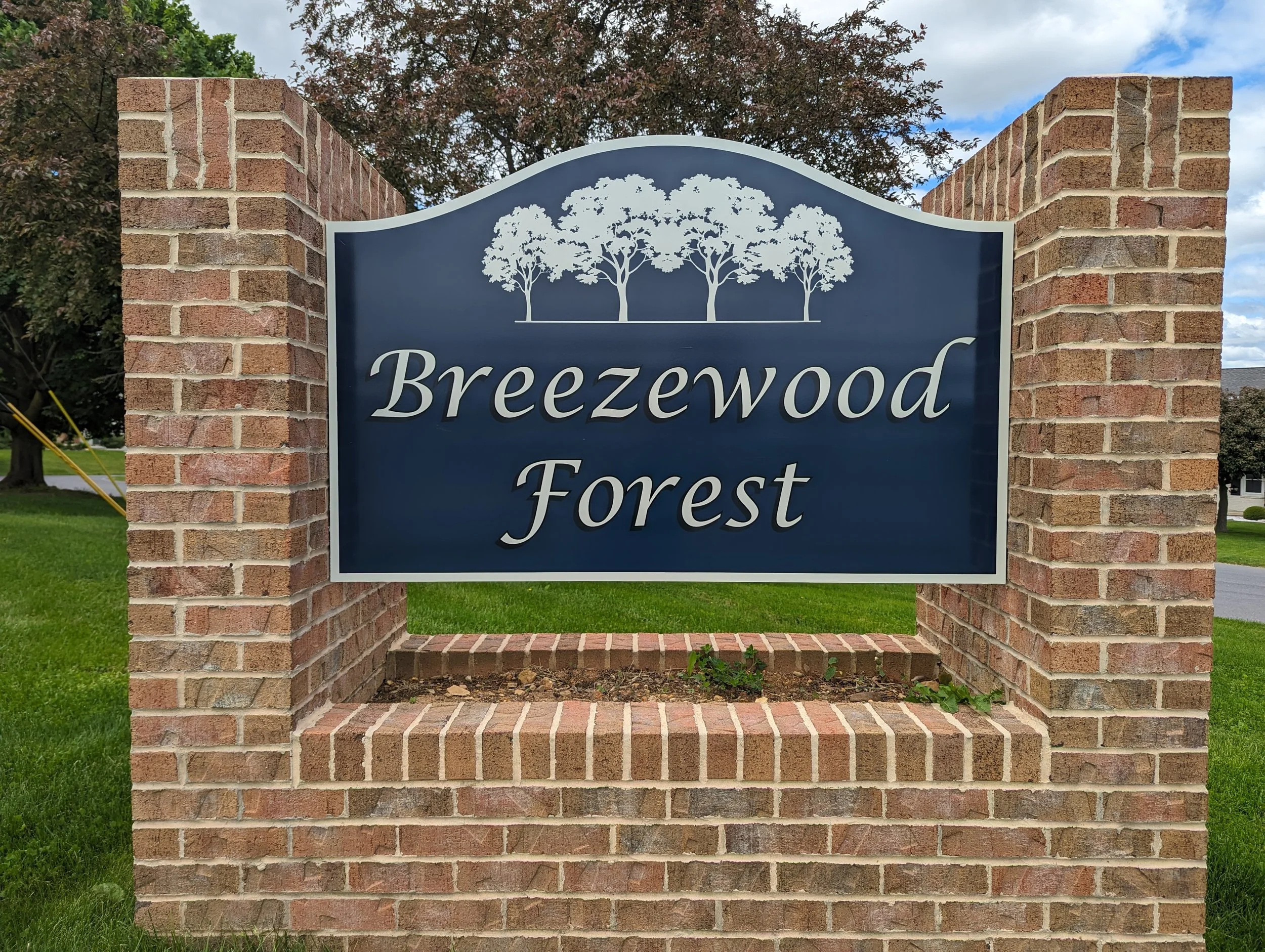 Breezwood.jpg