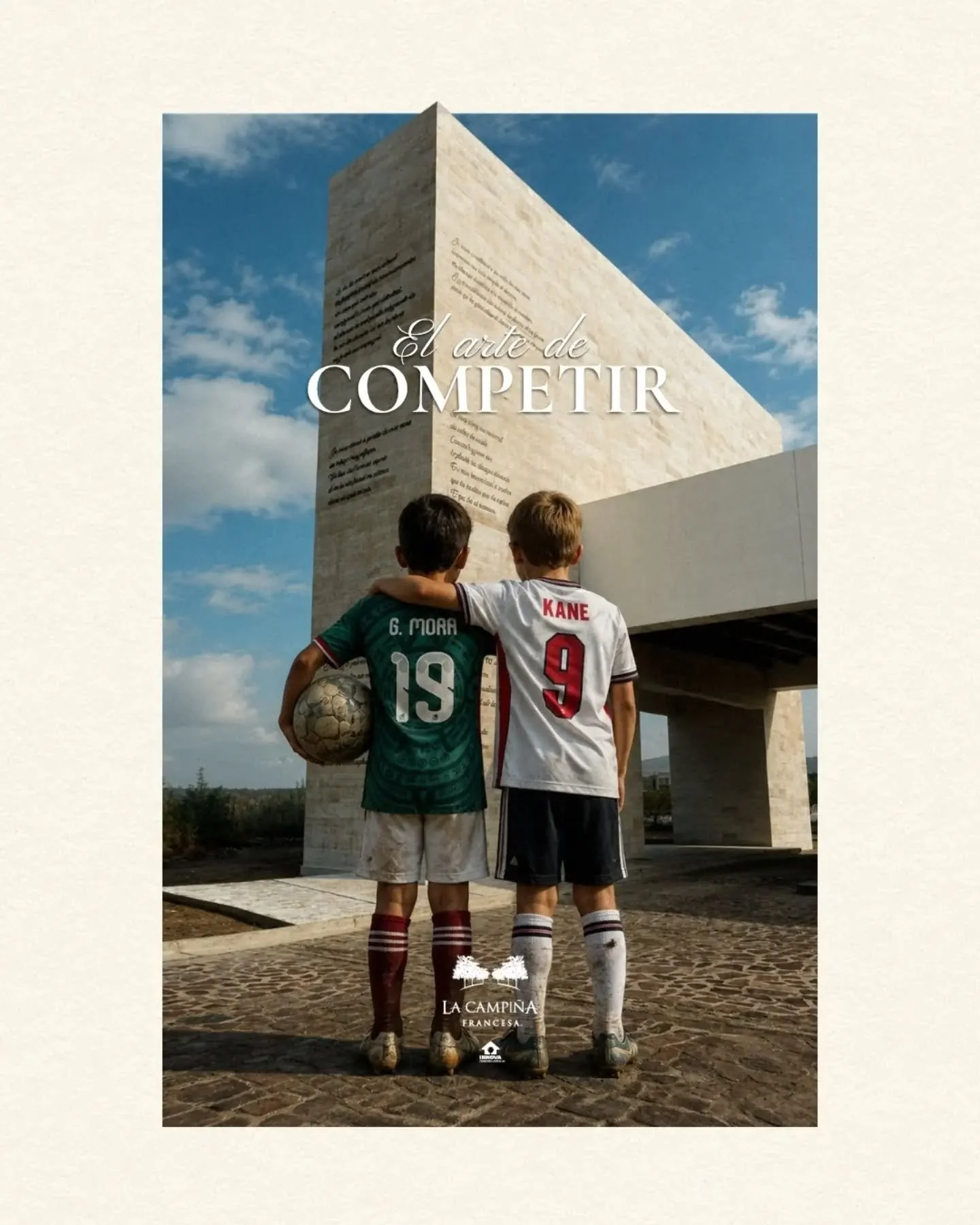 Hoy jugamos todos 🇲🇽

El mundo nos mira. Que vea nuestra mejor versi&oacute;n. So&ntilde;amos con levantar una copa. Empecemos por levantar el ejemplo.

Porque los rivales cambian, pero los valores permanecen.

El Arte de Competir - &iexcl;VIVA M&E
