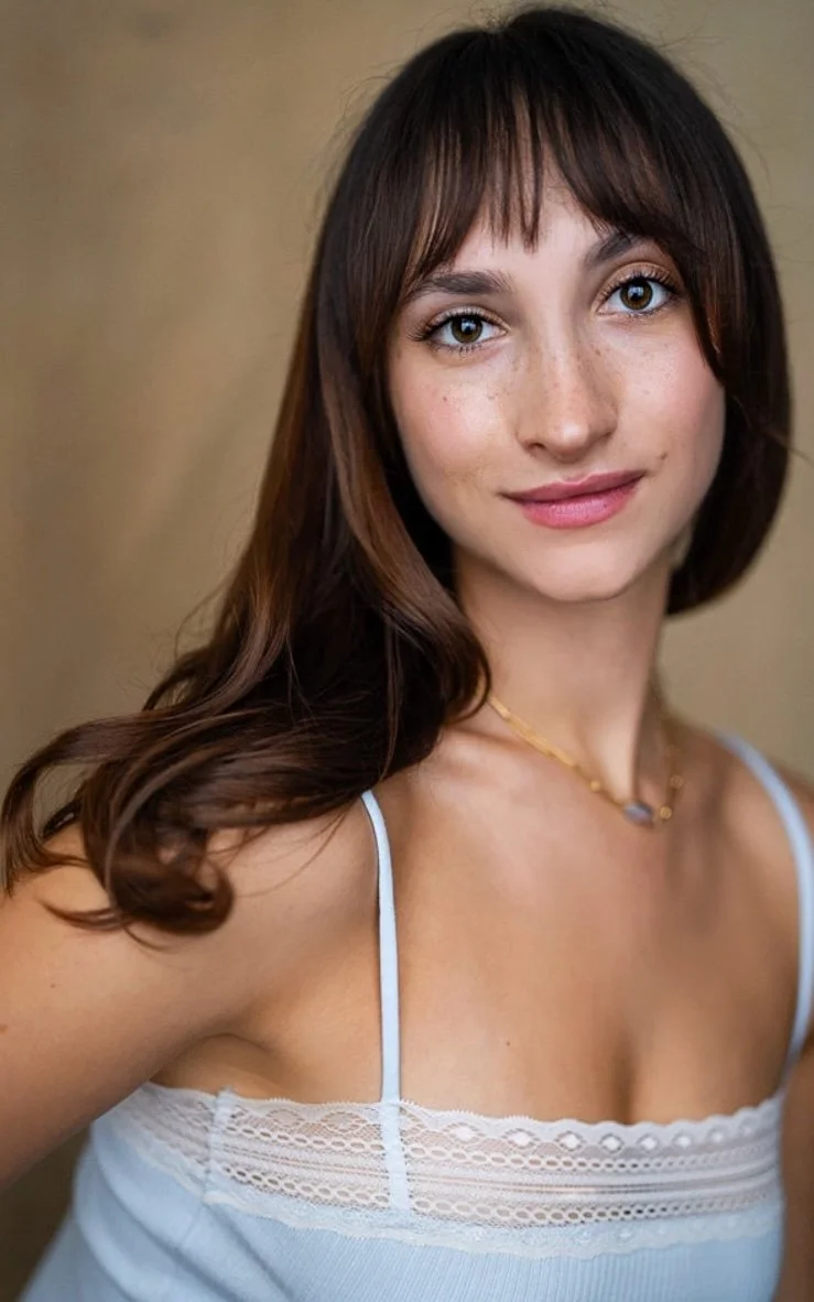 Sami Harnick Headshot 4.JPG