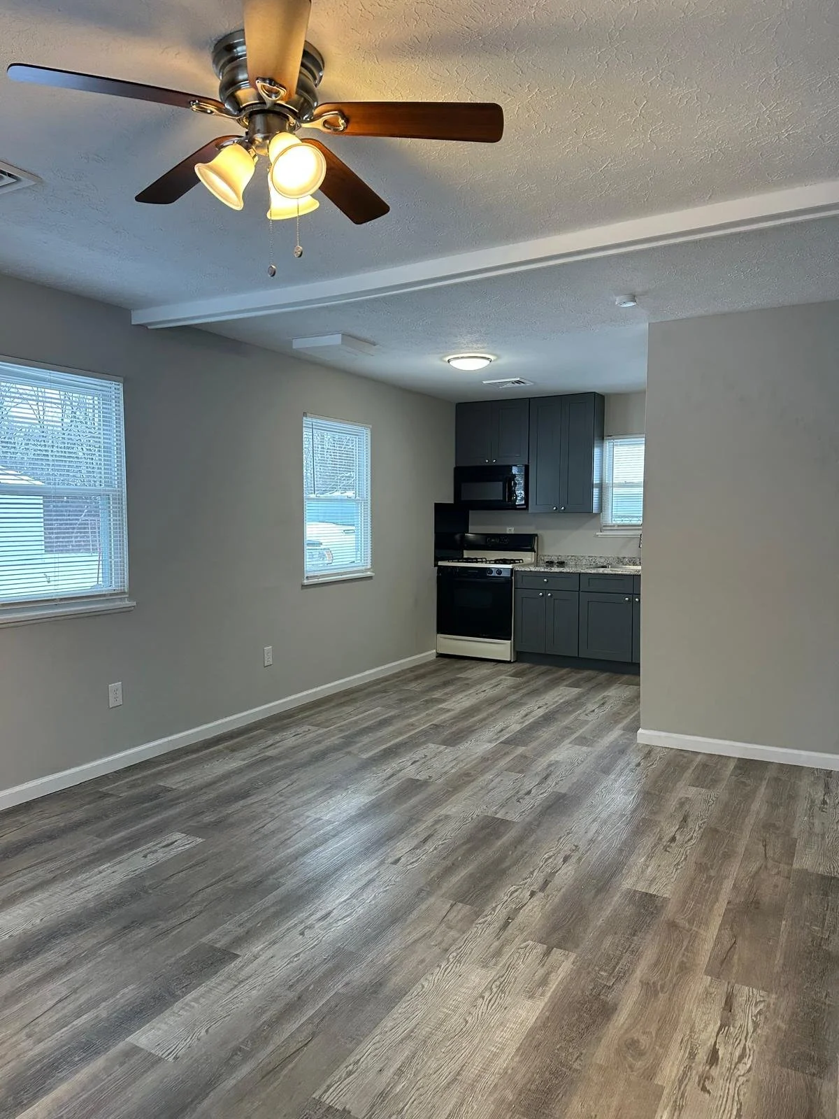 WhatsApp Image 2025-12-04 at 12.15.07 PM (7).jpeg