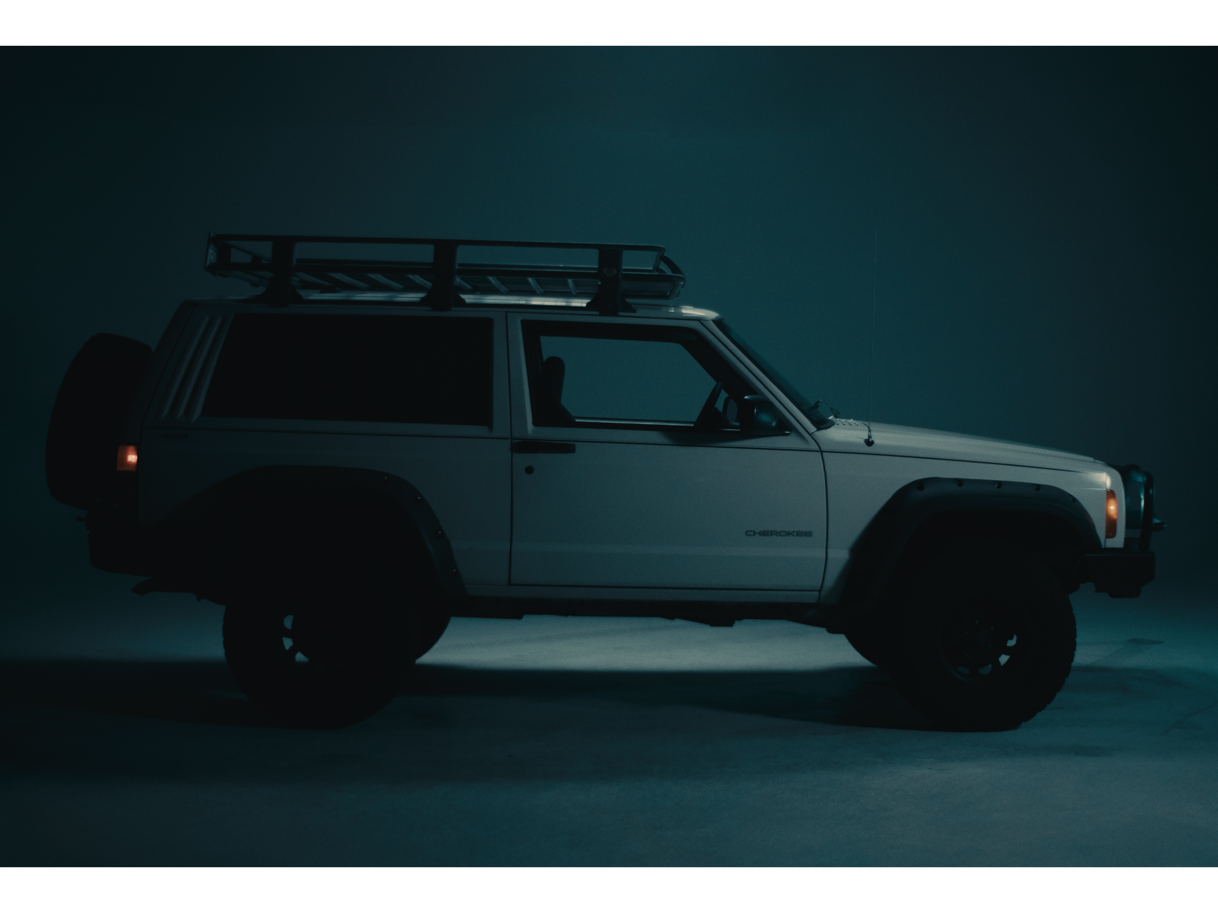 JEEP LIGHTS ON RICH.png