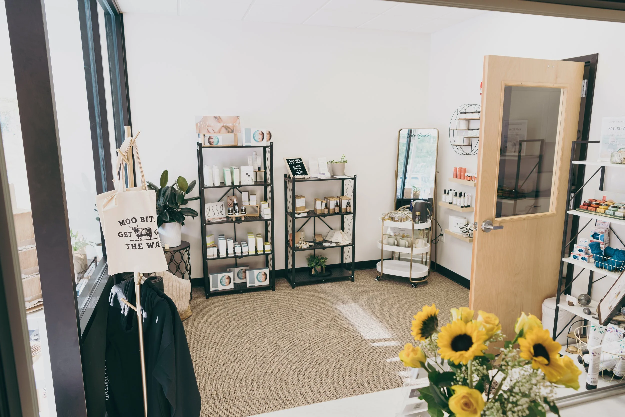 Empower Collective LLC Boutique + Spa Rental Spac.7.JPG