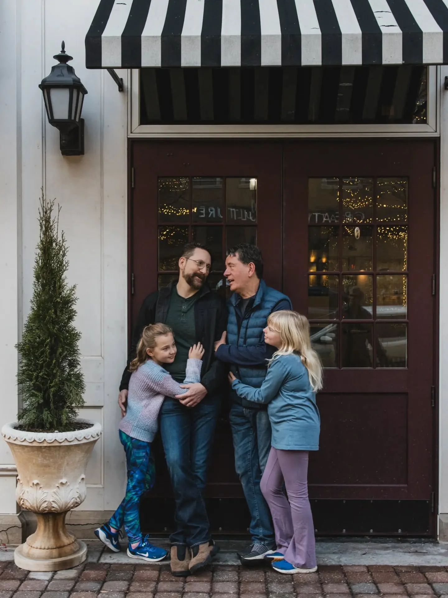 Because this season of life?
It&rsquo;s already changing. 🌿✨
One day the kids fit perfectly under your arm.
The next, they&rsquo;re halfway grown, asking big questions, reaching taller than yesterday.
Family portraits aren&rsquo;t about perfect smil