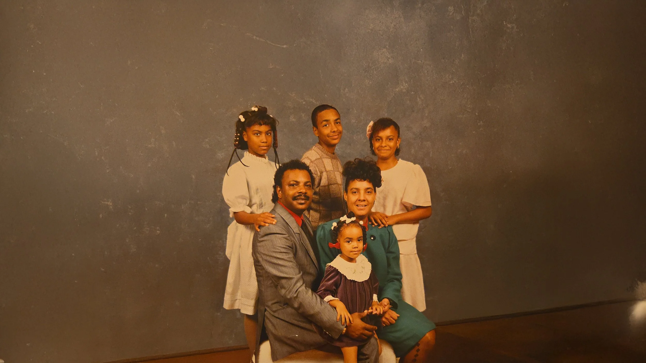 JOHNSON FAMILY WIDE.jpg