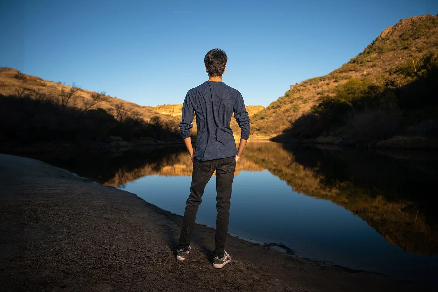 Dynamic nature based senior and graduation photo by Tucson Photographer Amy Ijams: Branding, Headshot, Event & Seniors