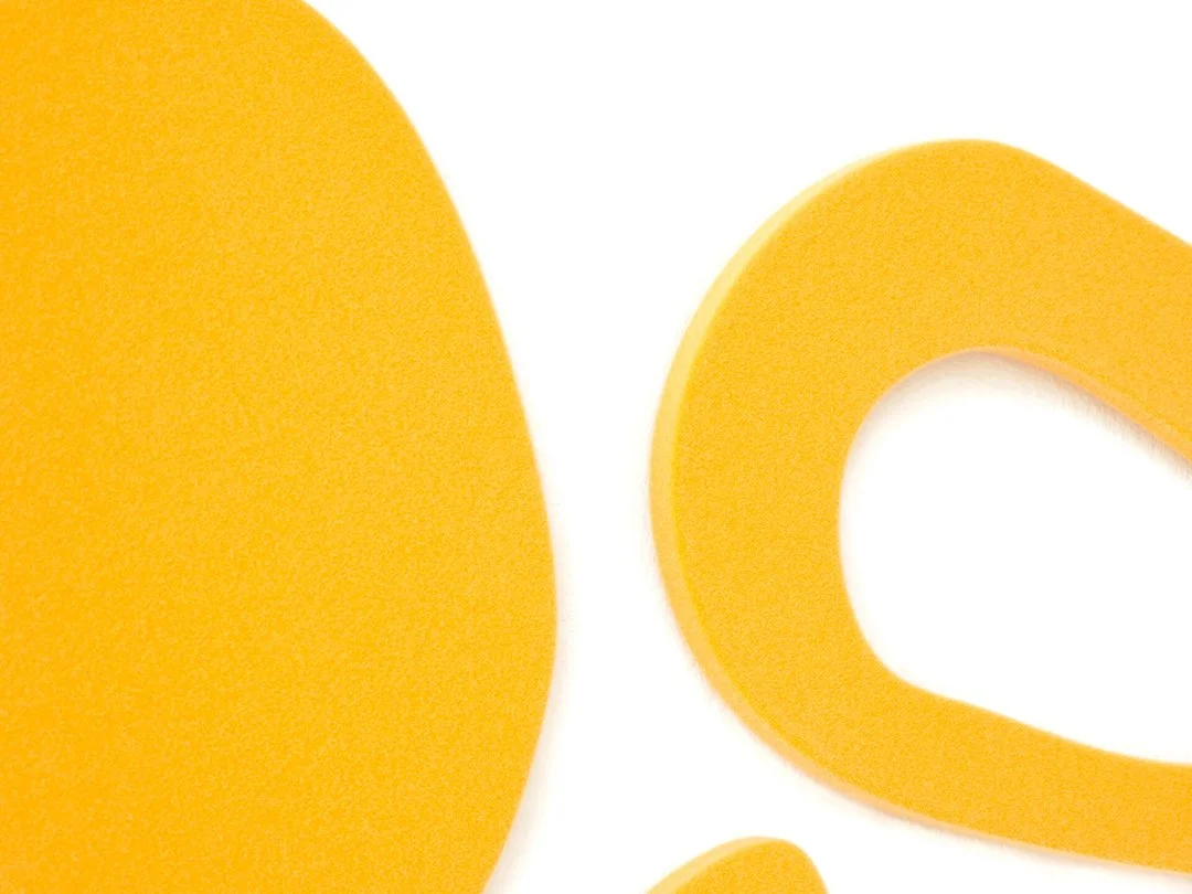 Sultan-Yellow-Flocked-Lantern-Flowers-2023-DS_detail-1-1920x1440.jpg