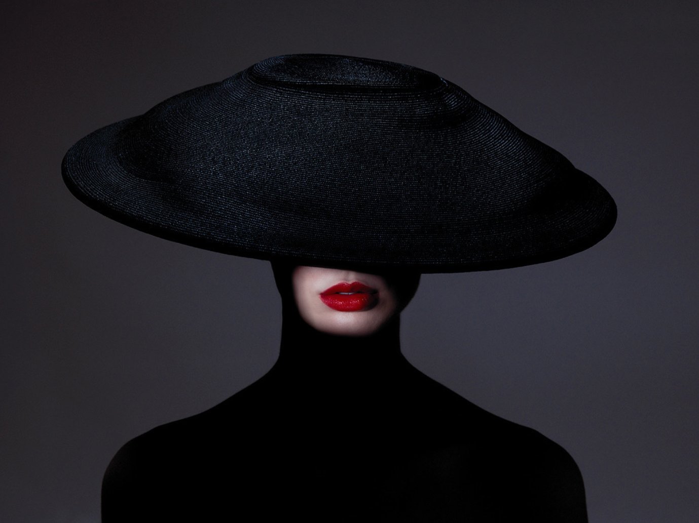 The Mystery of the Mouth - Tyler Shields - Ze Arts Worldwide - -