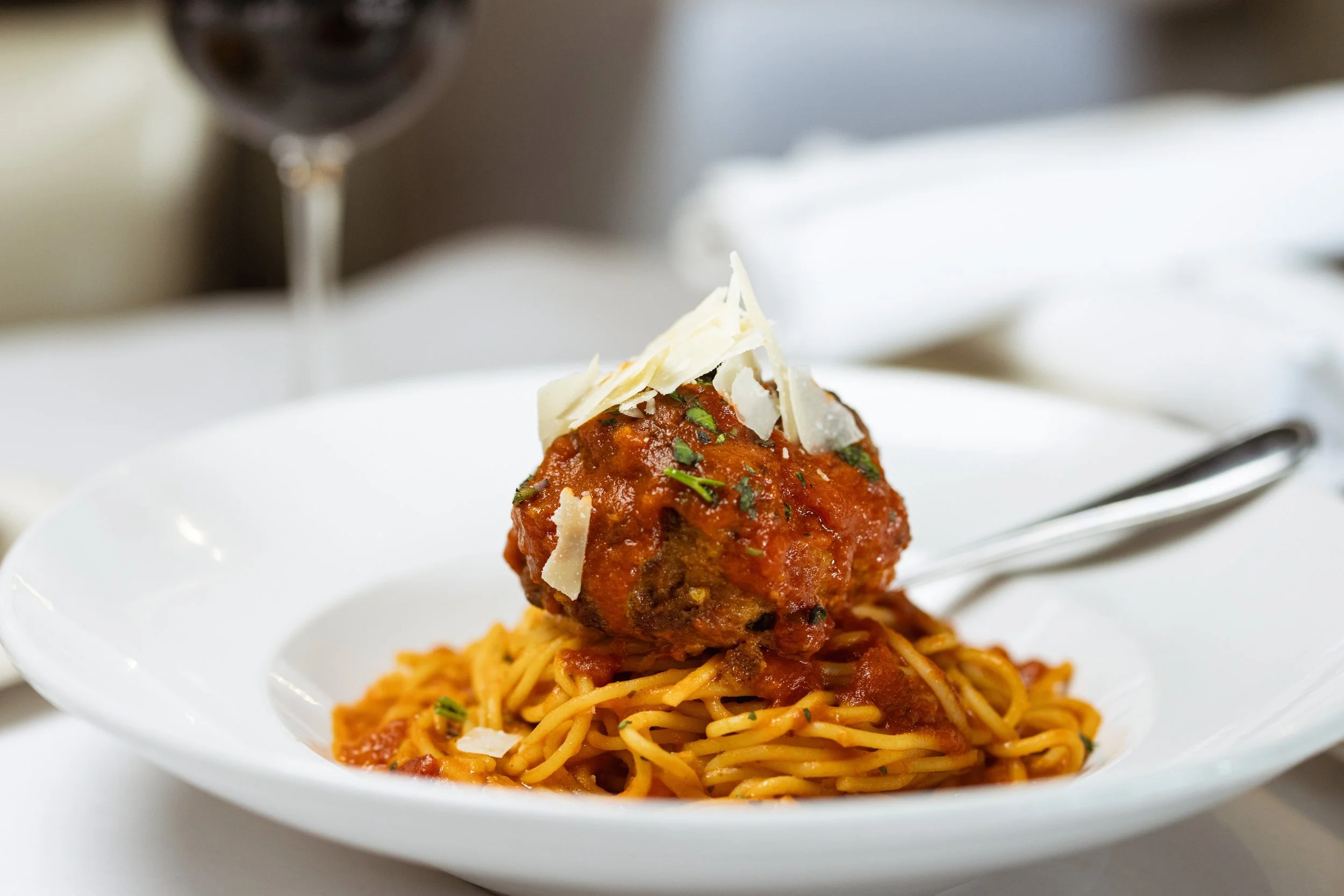 Leo's Italian Social