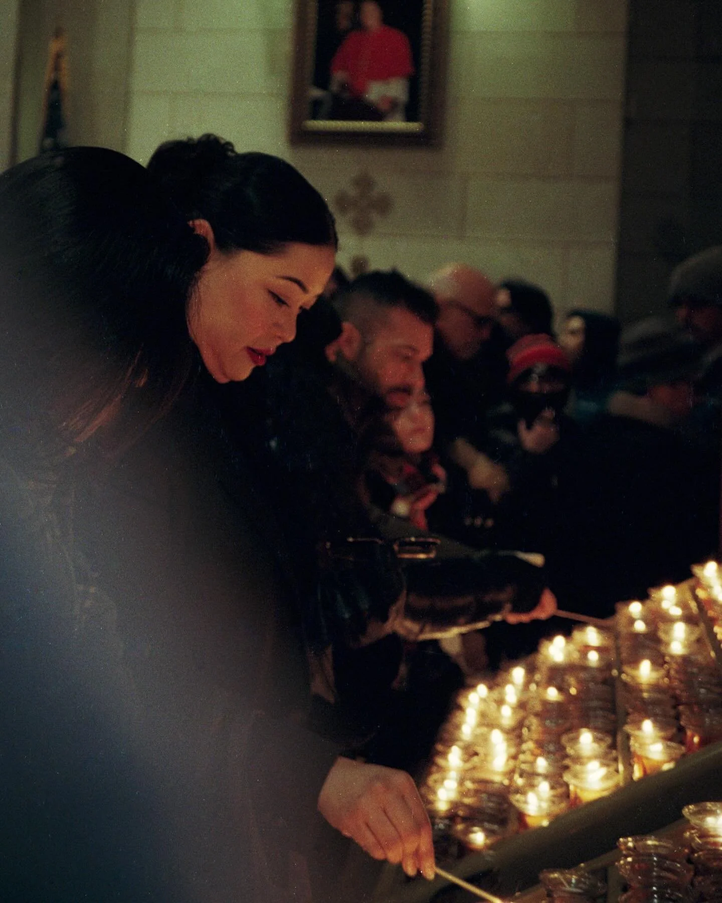 Christmas at St Patrick&rsquo;s Cathedral, Midtown 🕯️ 

Shot on a Minolta Hi-matic s2 with Kodak UltraMax 400 #photooftheday #photography #nyc #35mm #ishootfilm #filmphotography #light
