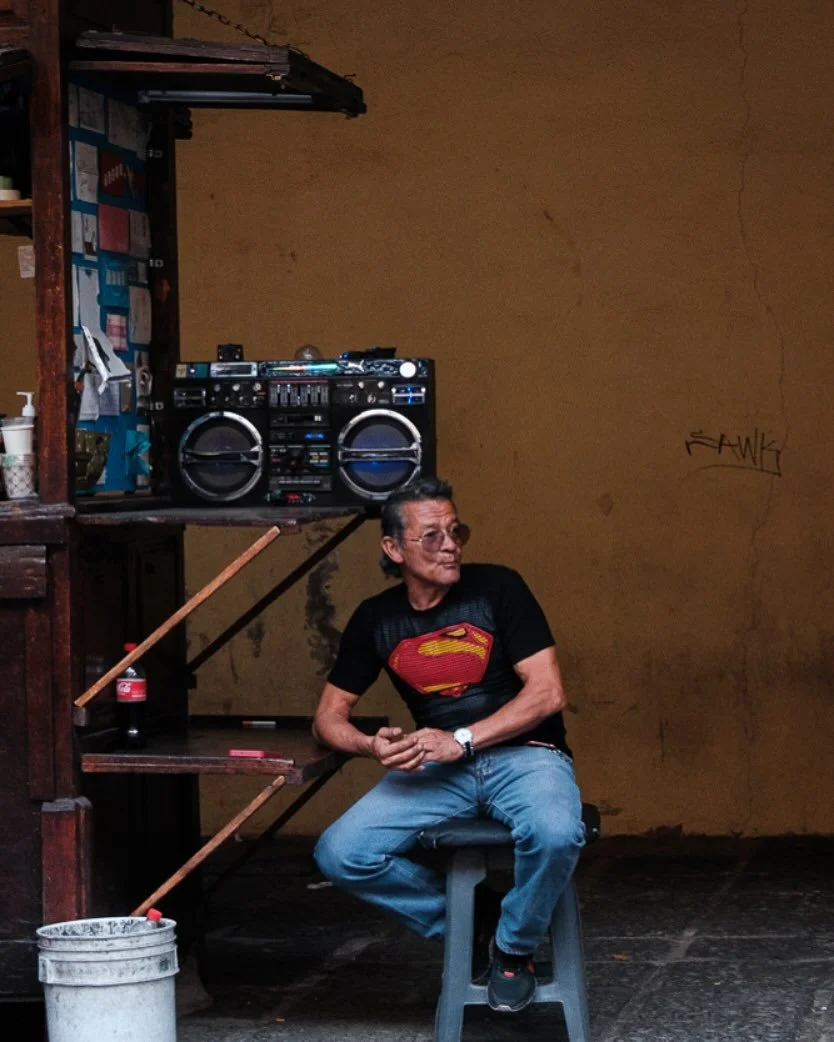 Rock y roll 🇲🇽 

Shot in Mexico City on a Fujifilm XT50 #travelphotography #streetphotography #ishootfujifilm #photoftheday #mexico
