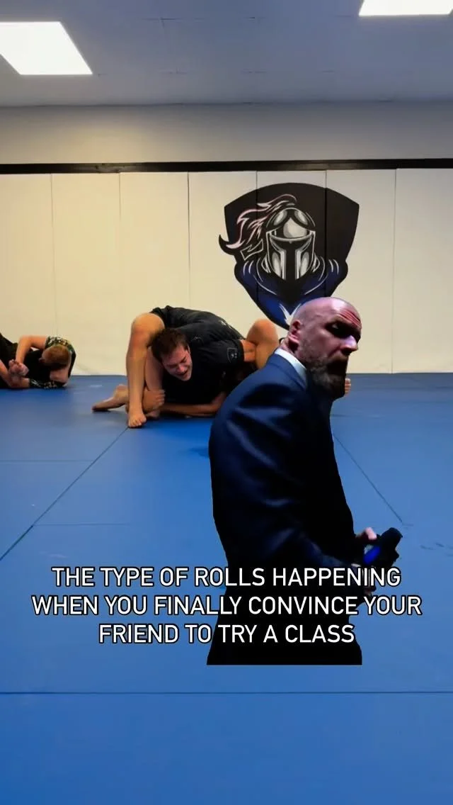 “I promise you’re gunna get addicted” π€¨
#bjjmemes #bjjhumor #jiujitsumemes #submissiongrappling