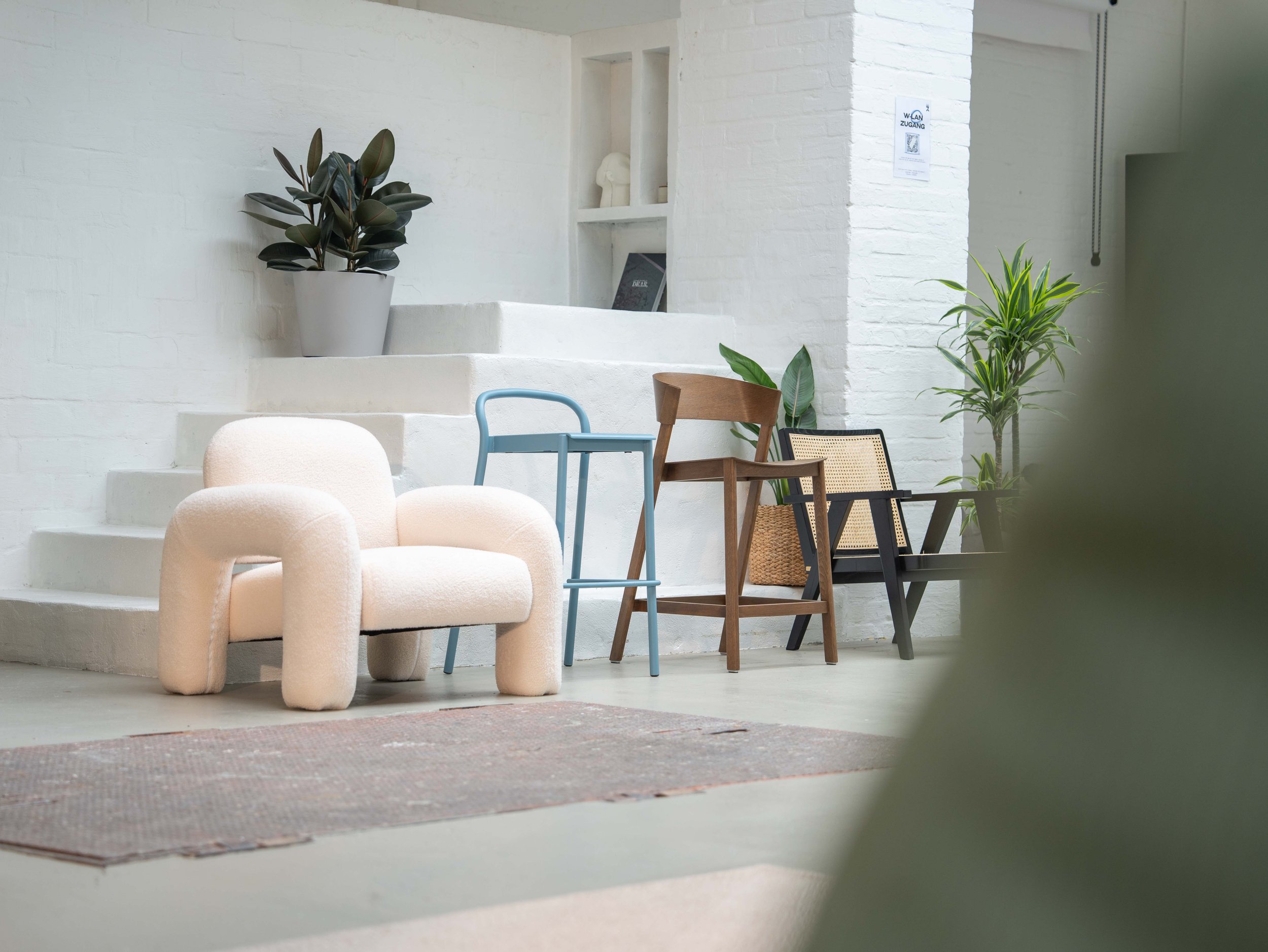 Studio Möbel Auswahl Close Up.jpg