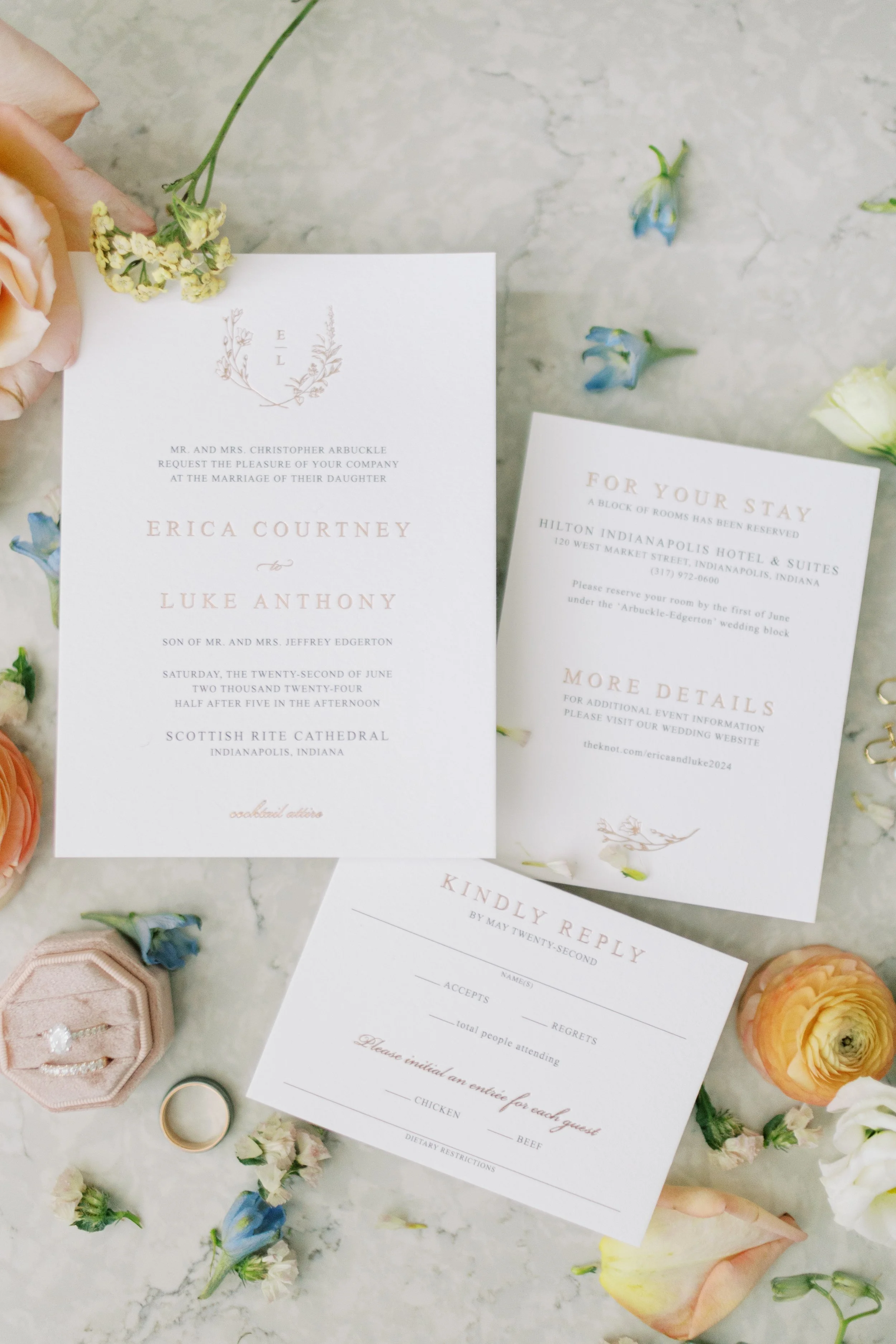 Erica & Luke _ Sneak Peeks-2.jpg