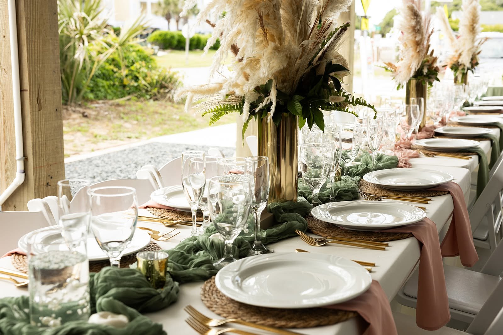 TableSetting1_Beach.jpg