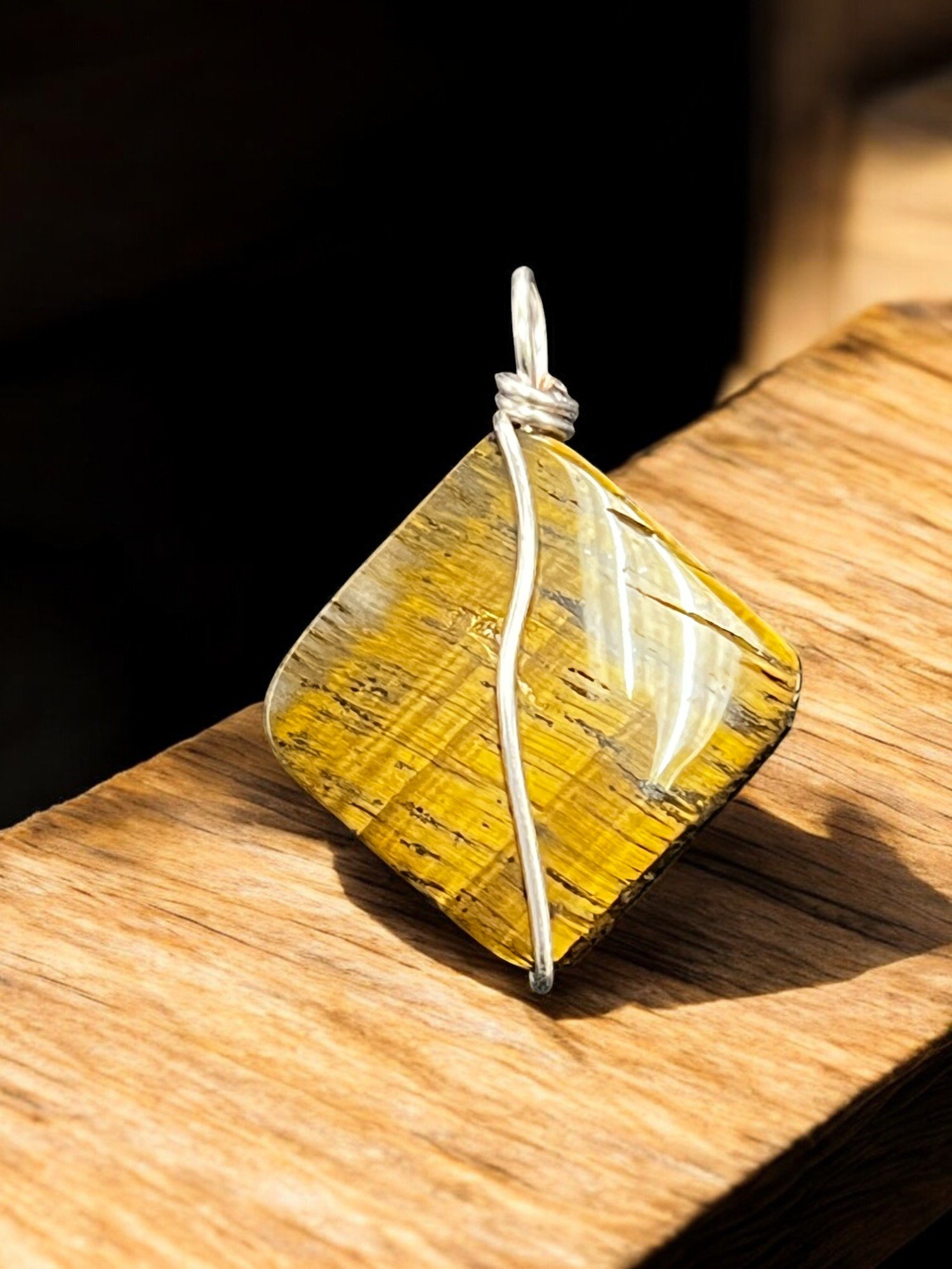 Tiger's Eye/ Neelite