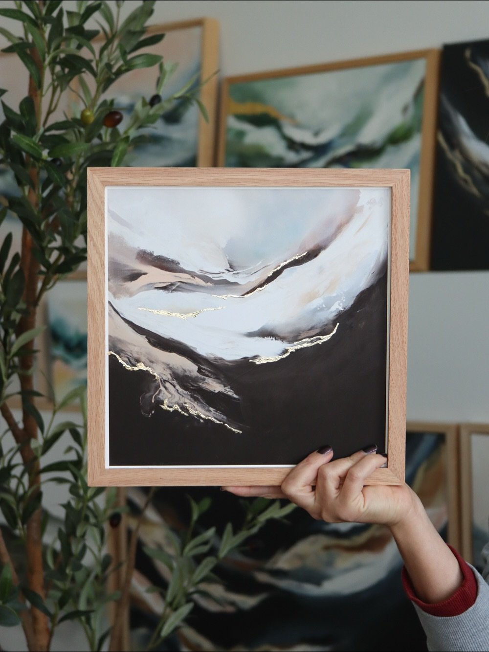 Cute little print all framed up and ready to shine✨ 🖼️

Featuring Terra No. 4 &ndash; 10&rdquo;x10&rdquo; Special Edition Print

Browse my full print collection at mhvfineart.com/print-shop￼

And check out my favorite frames + framing tips &mdash;&g