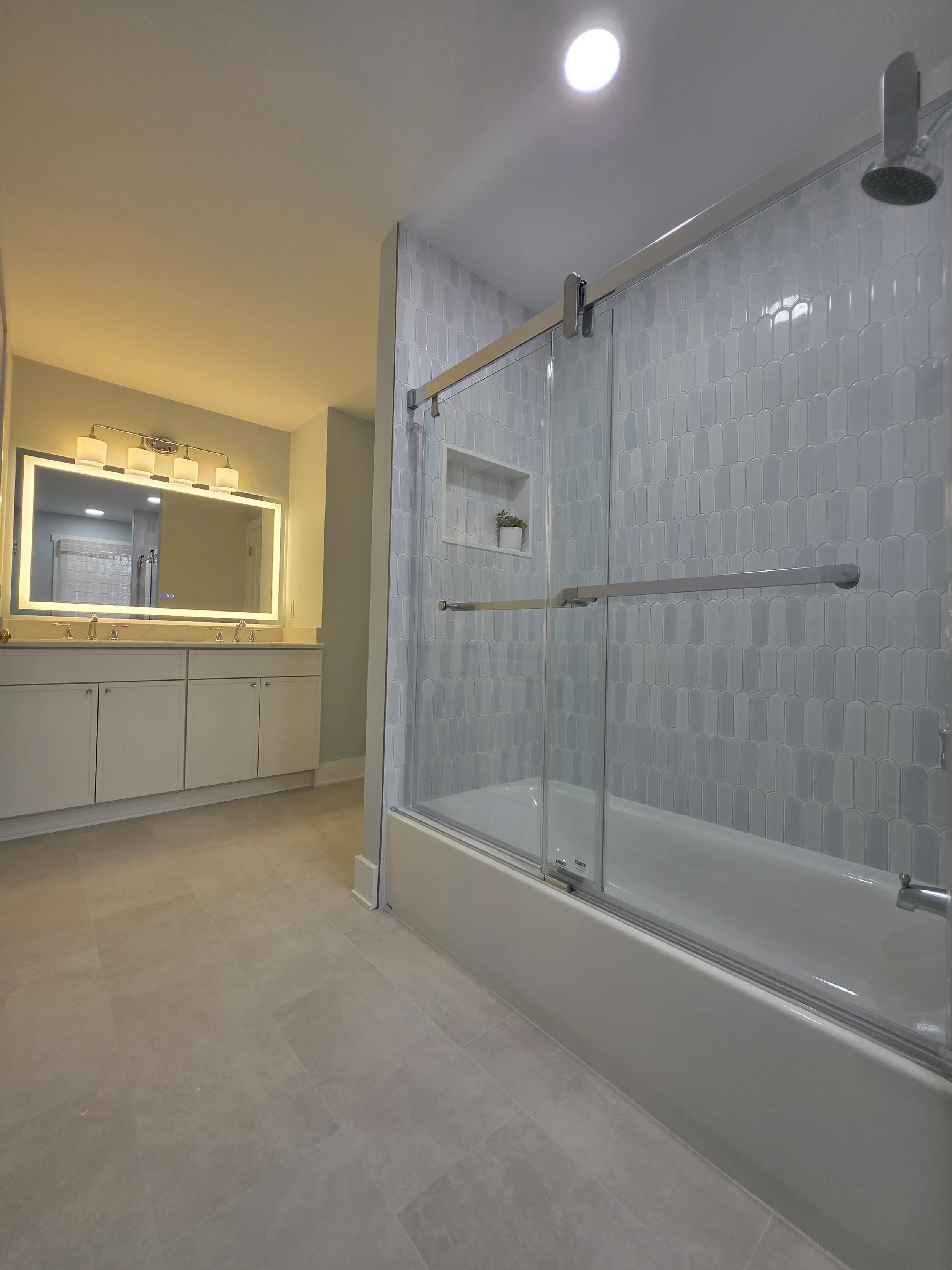 Karin & Ed's Jack-n-Jill Bathroom