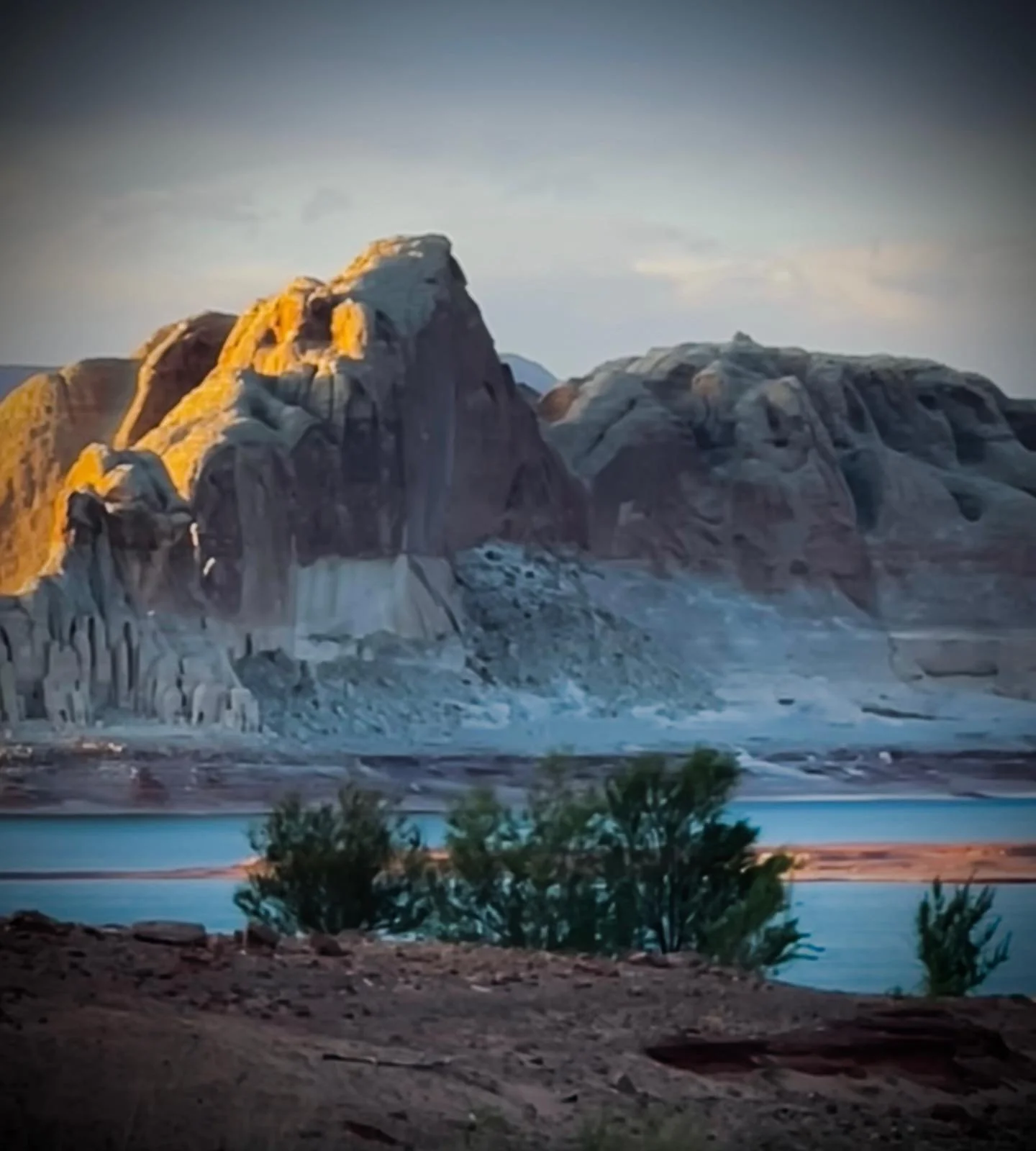 Finally, my first trip of freedom. Kanab to Lake Powell to Monument Valley and back home to the East valley posting is iPhone images. More images to come. amazing time with a friend and so happy to be out with my camera! Shout out to Basecamp 37 wher