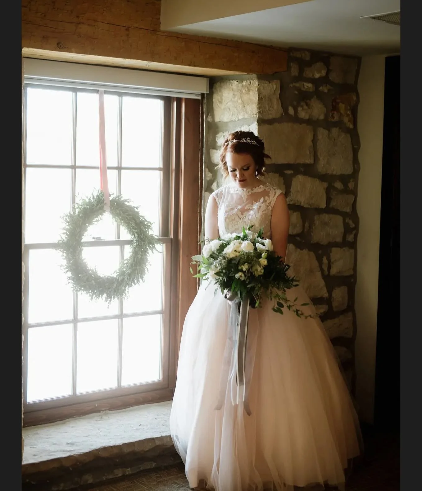&ldquo;It&rsquo;s the little details that make the big moments unforgettable.&rdquo; 🤍

Send us a message to discuss the little details today. 

Hair @wild.and.glam.bridal 
Photographer @lcoulterphoto
Venue @cambridge_mill 
Makeup Artist @lashglowel