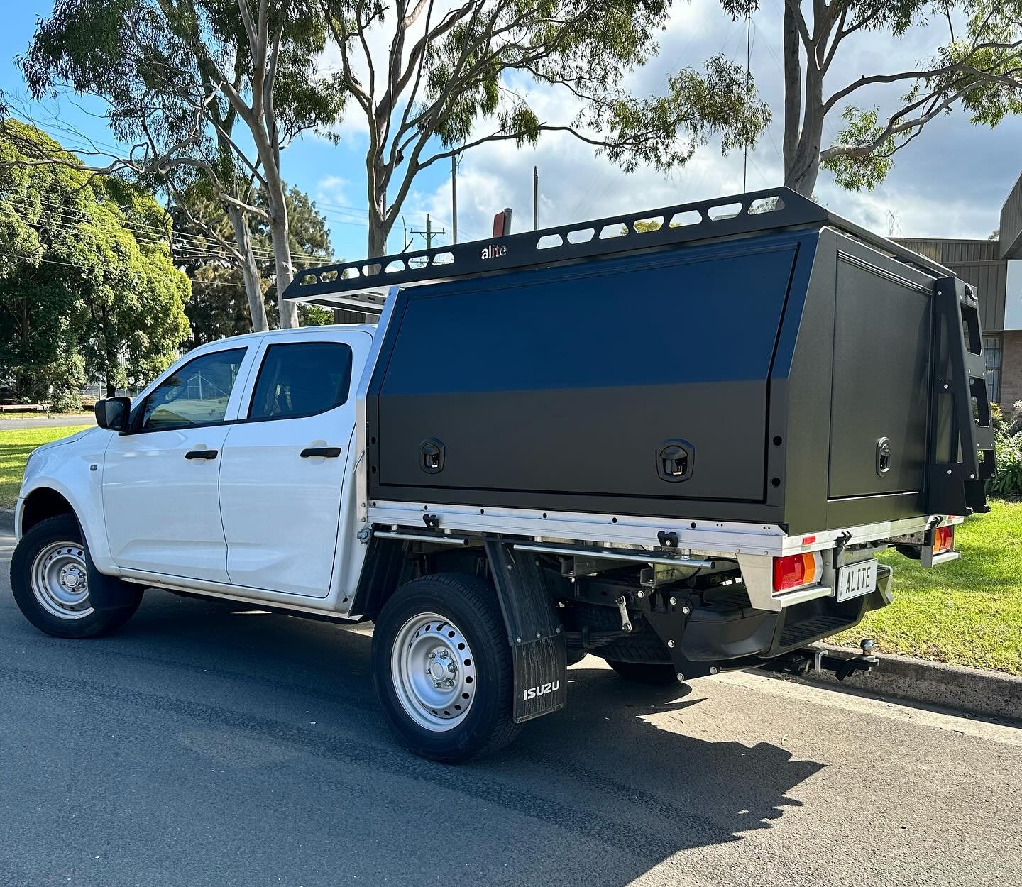 Custom made canopy to complete this neat and tidy tradie set up. 

For fleet and trade setups please reach out via www.aliteoffroad.com.au