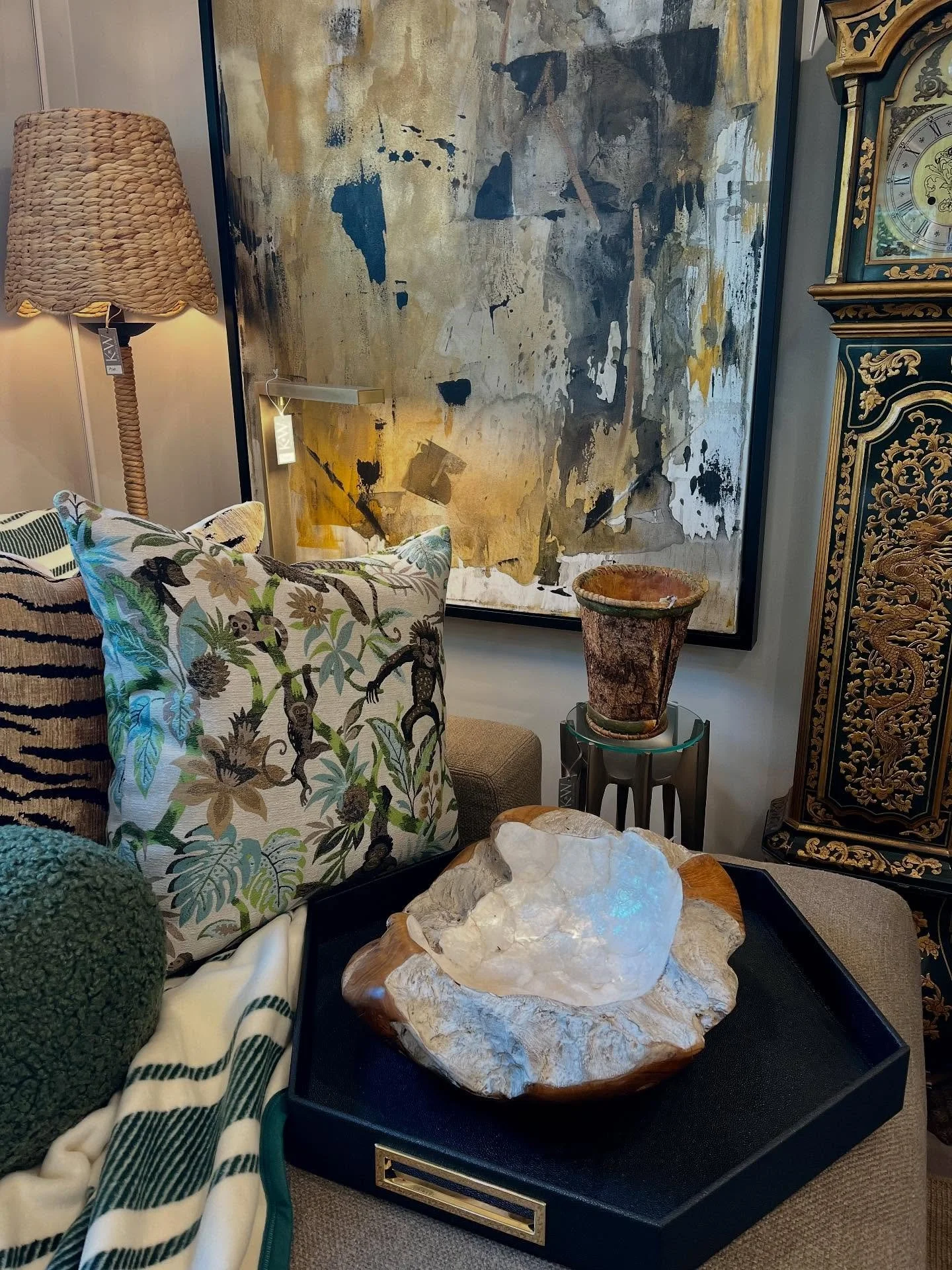 Layers&hellip; #interiordesign #neutrals #fineart #curatedliving