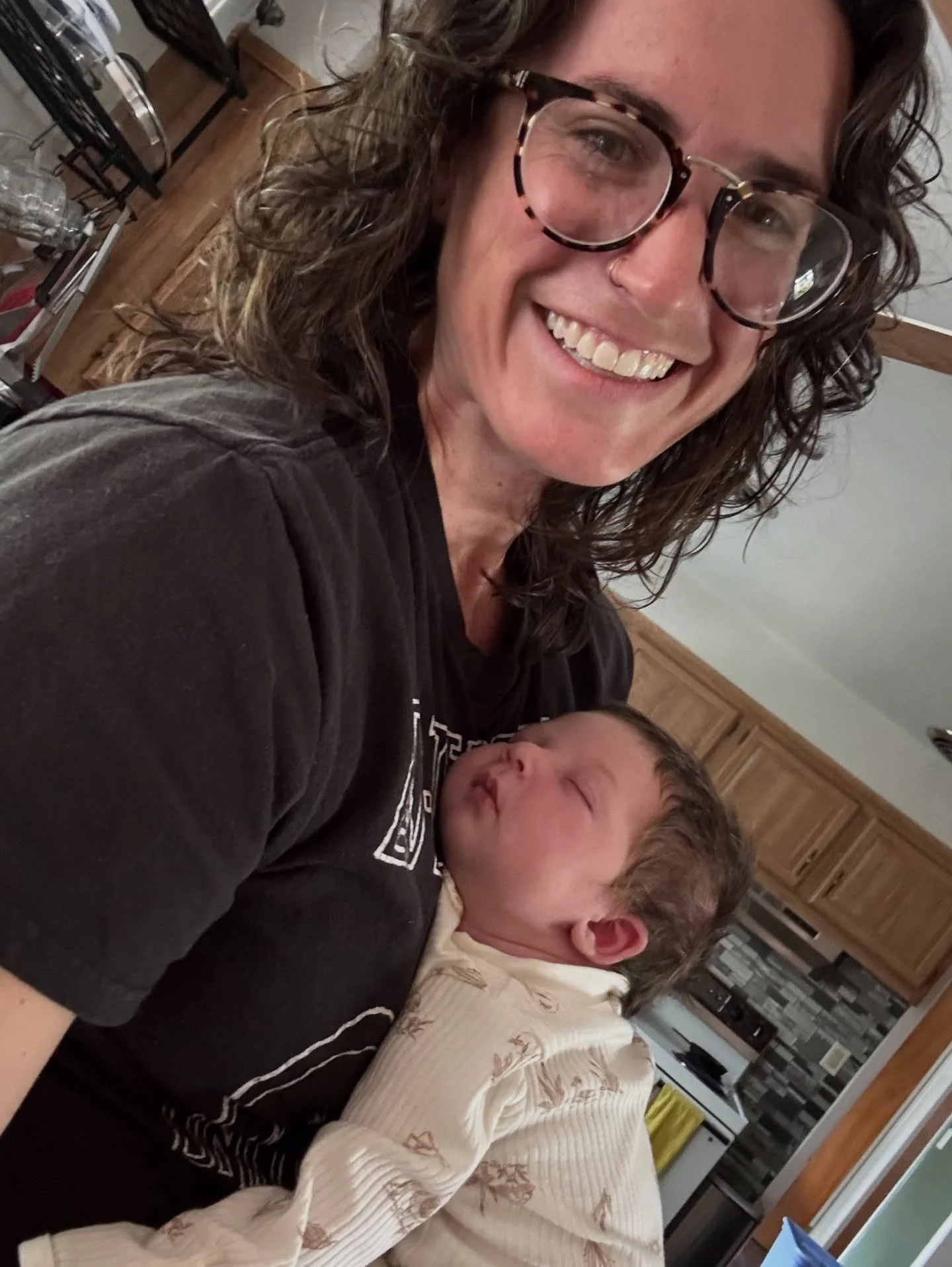 ✨ Did you know I also work with infants?

Infant massage is one of the sweetest ways to support your baby&rsquo;s growth and connection. It can help with:
👶🏻 Digestive comfort + colic relief
💤 Better sleep patterns
🧠 Nervous system regulation
💞 
