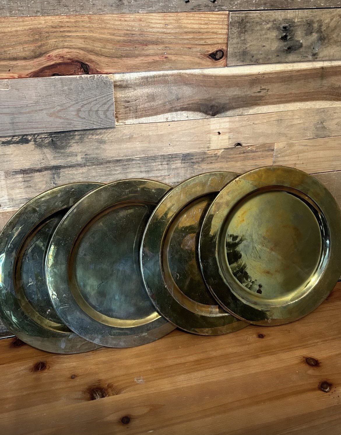 Gold Plates (4)